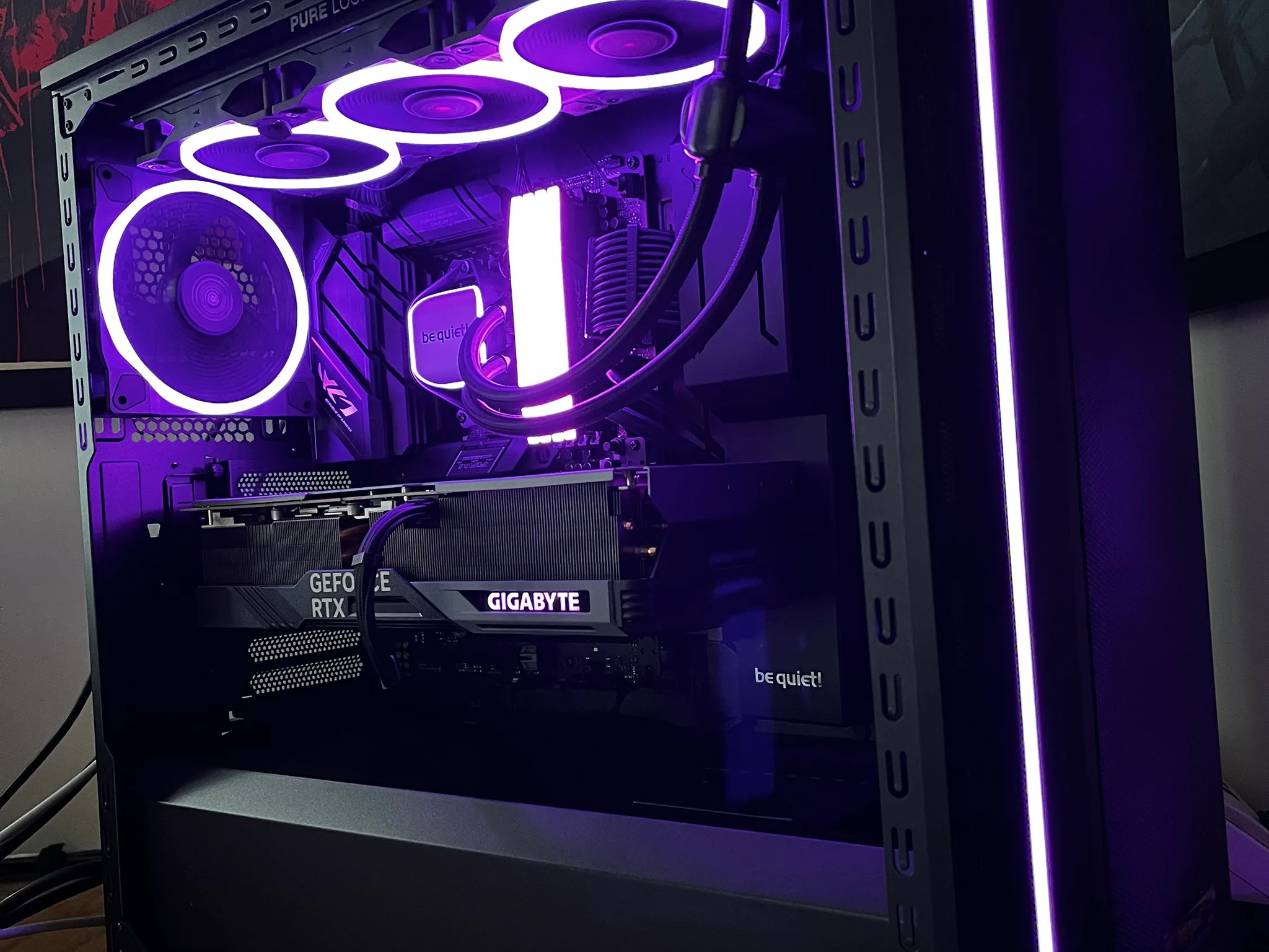 Dark Horse -  RTX 4080 | Ryzen 9 7900X | 64GB @6000 MT/s CL30 | 4TB storage| 1000W PSU 80% Platinum