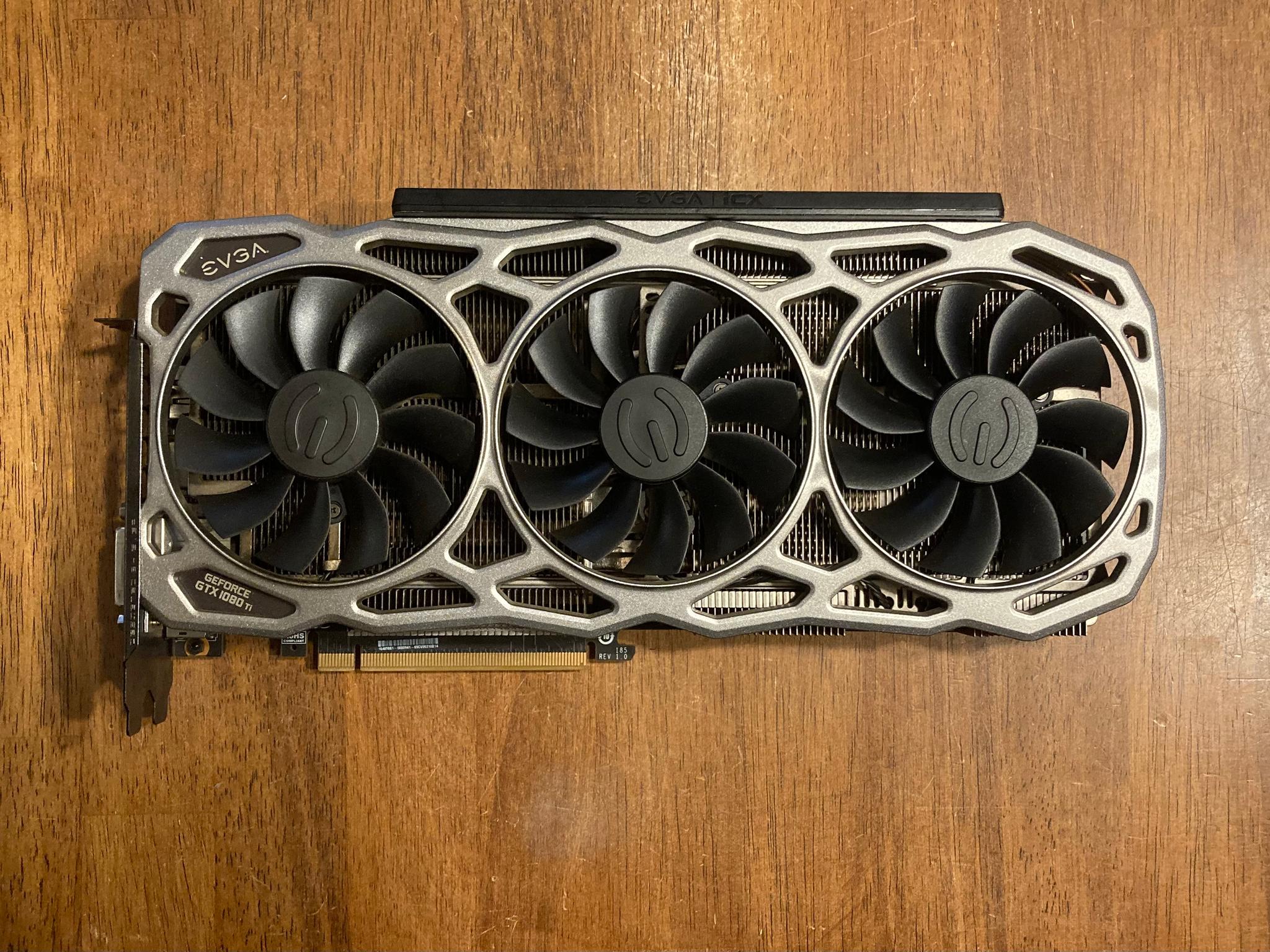 EVGA GTX 1080 Ti FTW3 11GB RGB Graphics Card (READ - BENT I/O BRACKET)