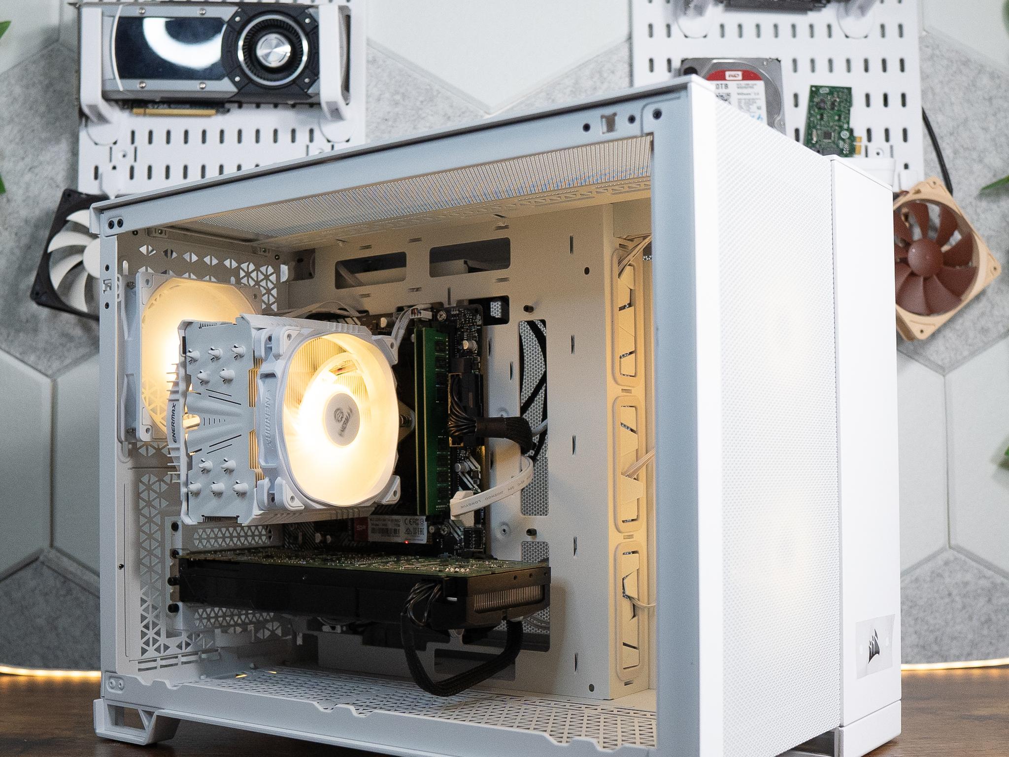 🌨🌨 | NVIDIA GTX 1080 8GB | RYZEN 7 1800X | 32GB DDR4 | 1TB M.2 SSD + 2TB HDD | Arctic Snow