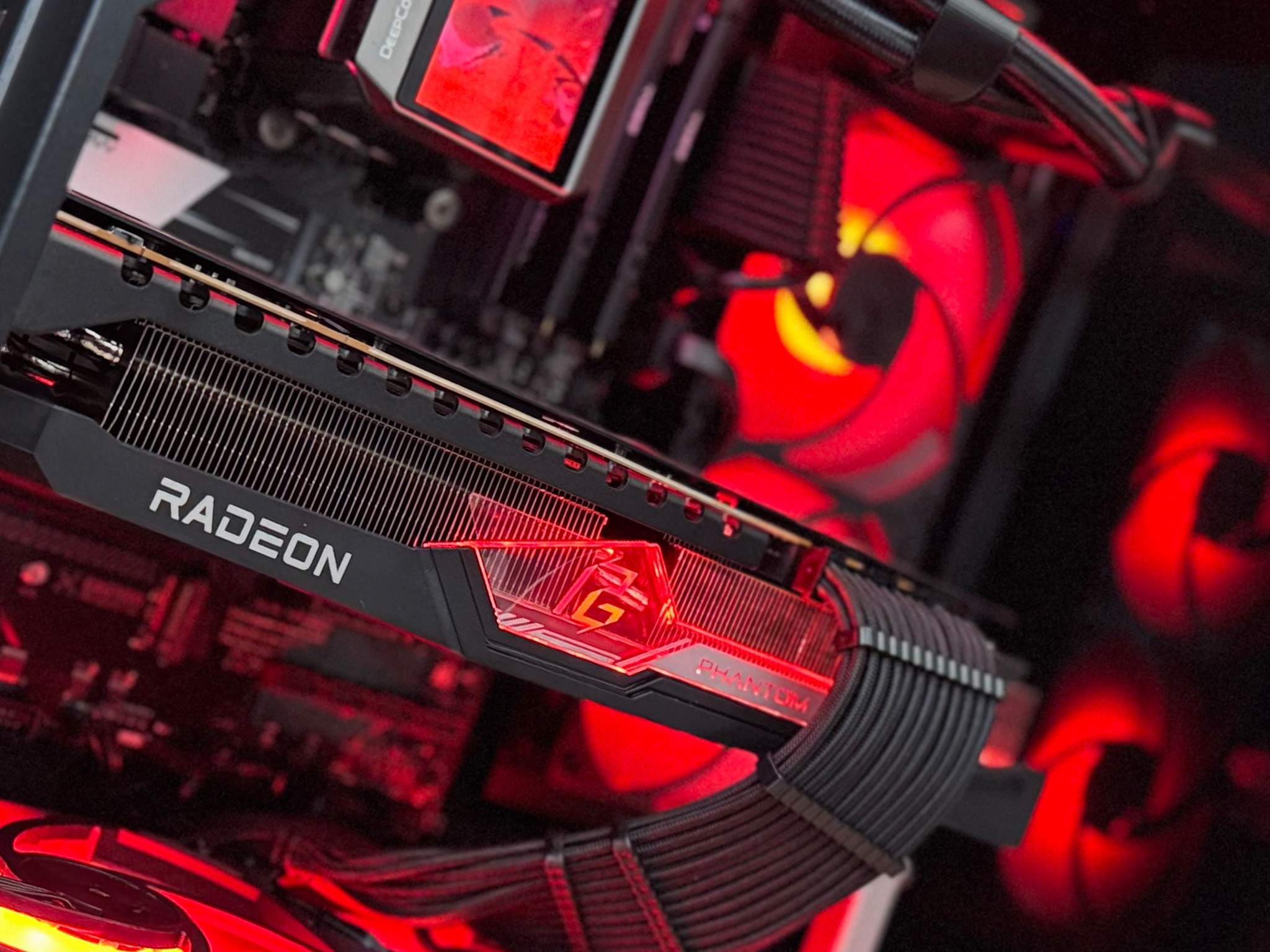 🏮Tsuki |4K Gaming PC: RX 7900 XTX ,Ryzen 7 7800X3D, 32GB DDR5 RAM, 2TB SSD