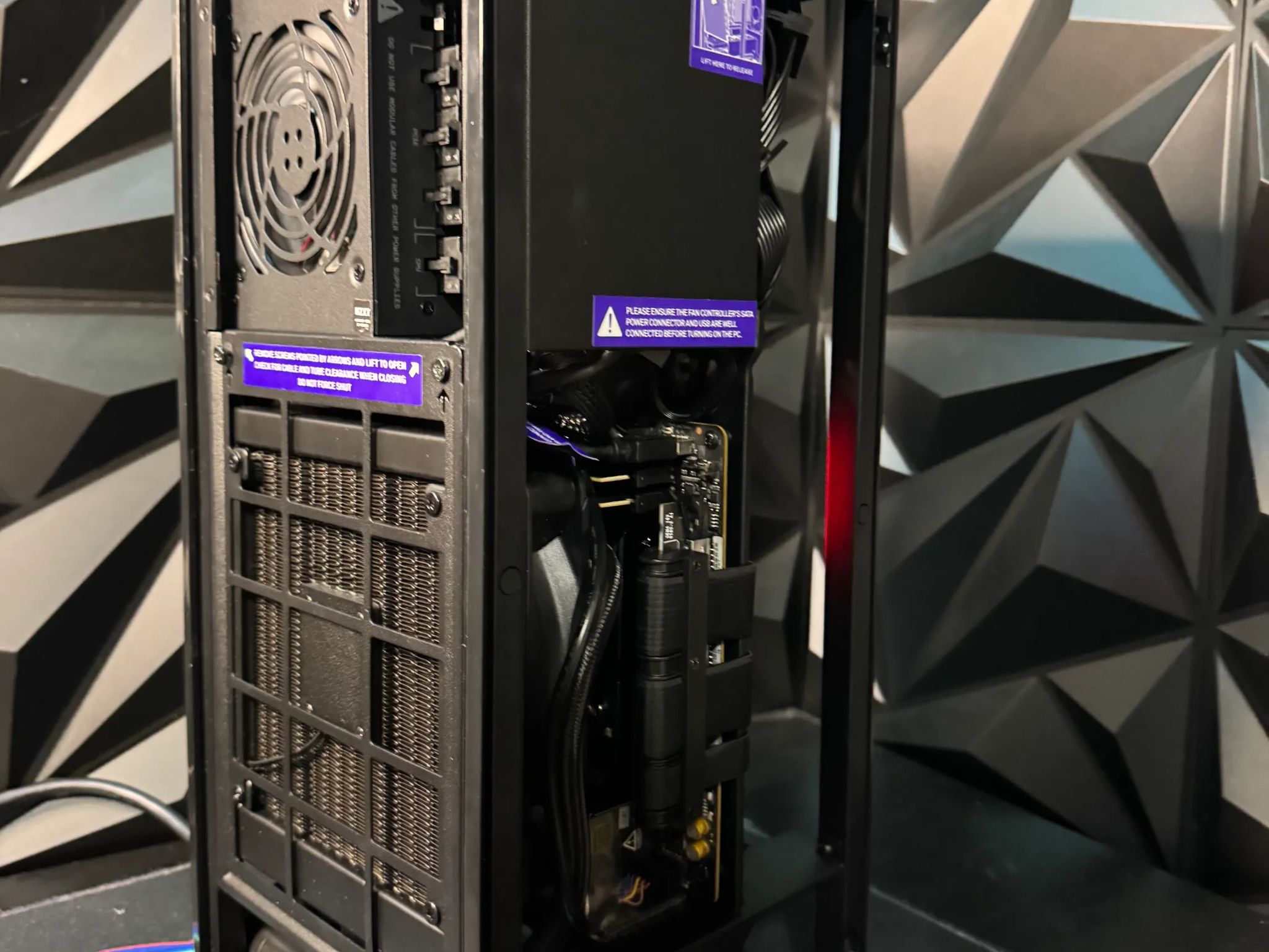 🖥️ Tusker Power Tower ⚡🐘 Ryzen 5 8400F| RX 6750 XT| 32 GB DDR5 5600MHz