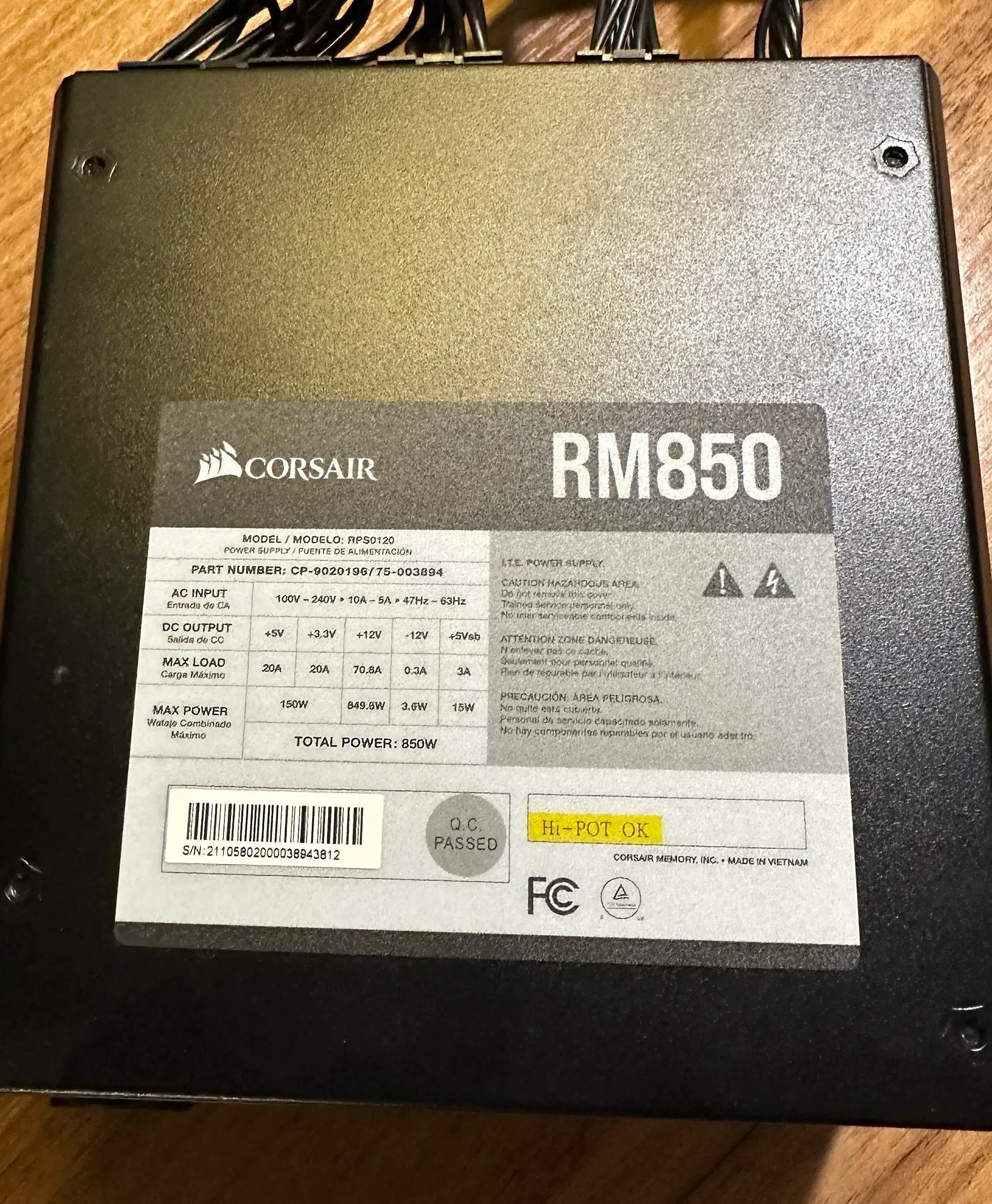 Corsair RM850 850W 80+ Gold ATX Modular Power Supply (Missing cables)