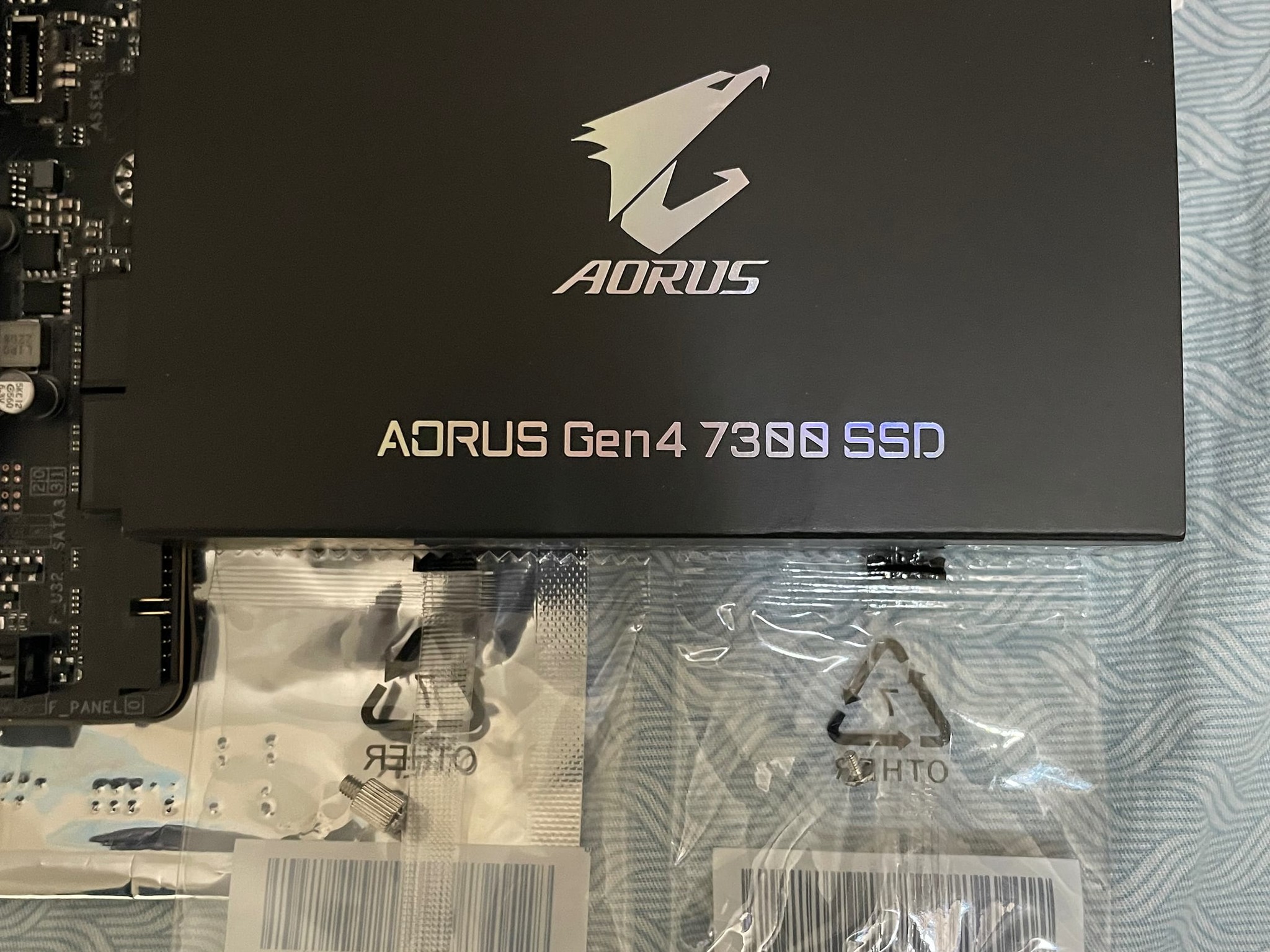 [AM5 AORUS Bundle] Gigabyte B650M AORUS Elite AX / AORUS 1TB SSD / 32GB DDR5 RAM