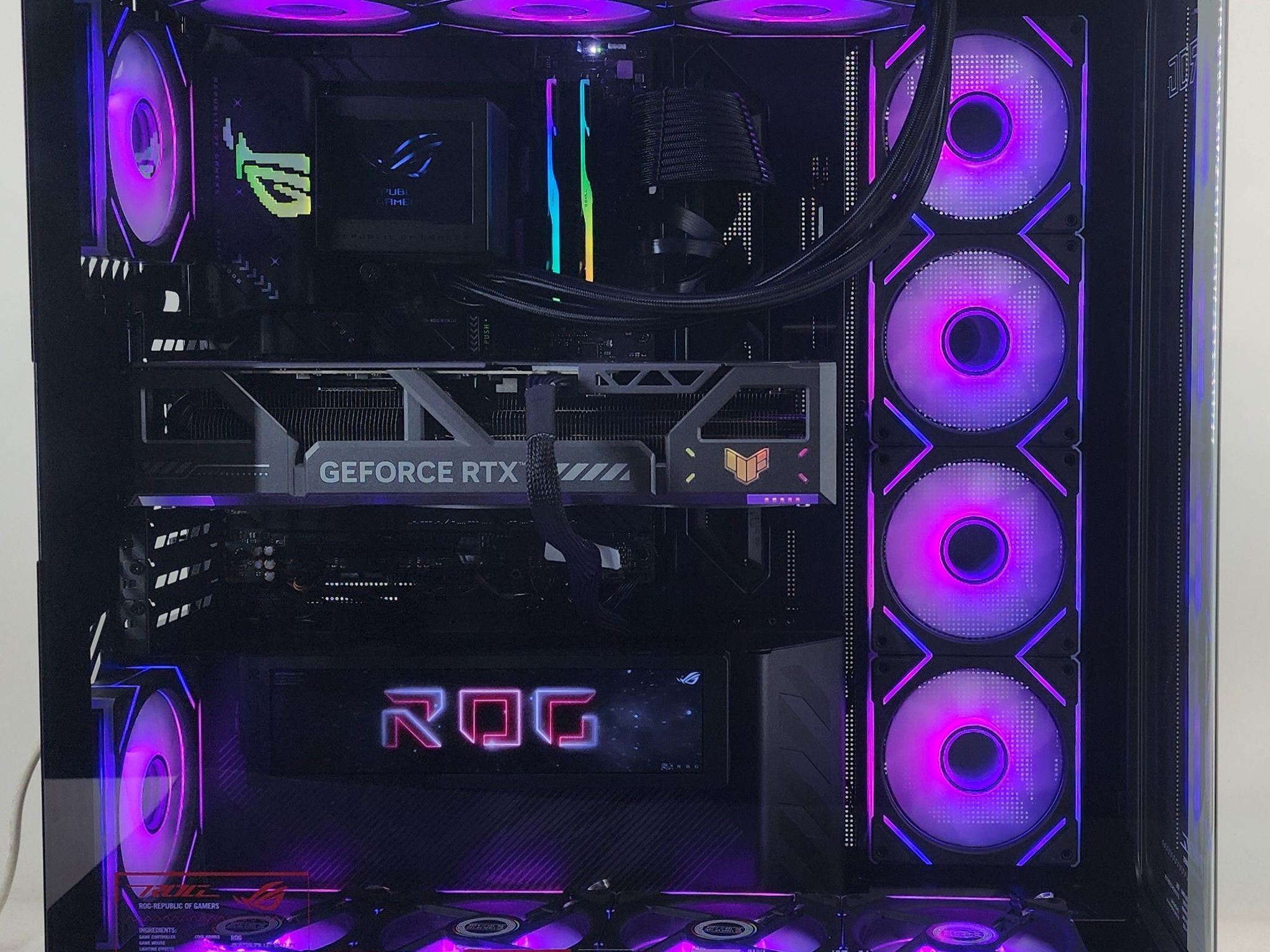 Gaming PC Ryzen 7 9800X3D 32GB RAM 2TB SSD RTX 5080 16GB Windows 11 Computer