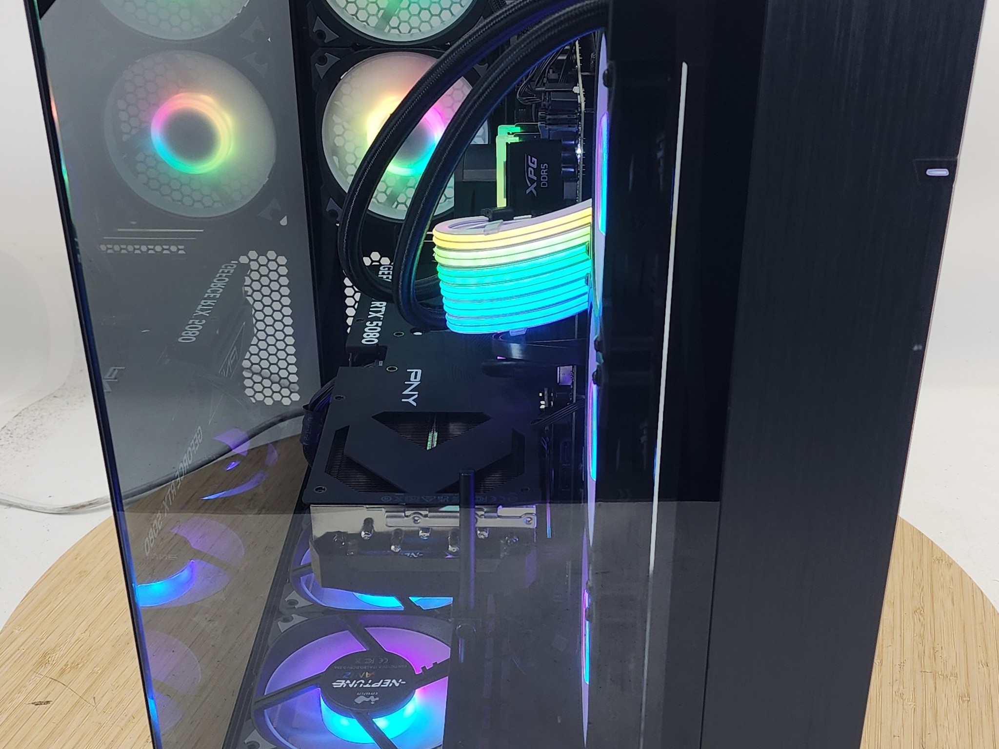 Gaming PC Ryzen 7 9700X 32GB RAM 2TB SSD RTX 5080 16GB Windows 11 Computer