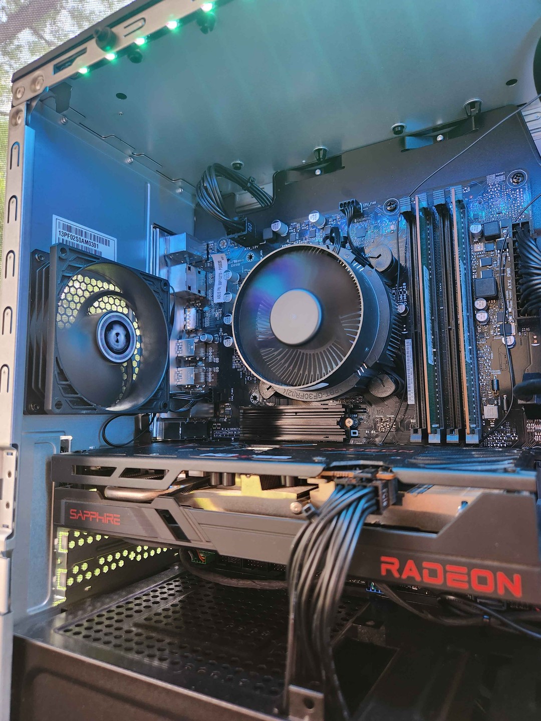 🍀RX 6600 XT | Core i5-11400F | 16GB RAM | 500GB NVMe | WiFi