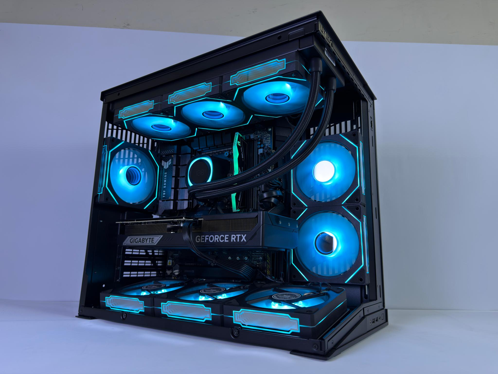 Custom Gaming PC | RTX 5070, Ryzen 7 9800X3D, 32GB DDR5 RAM, 1TB NVMe SSD