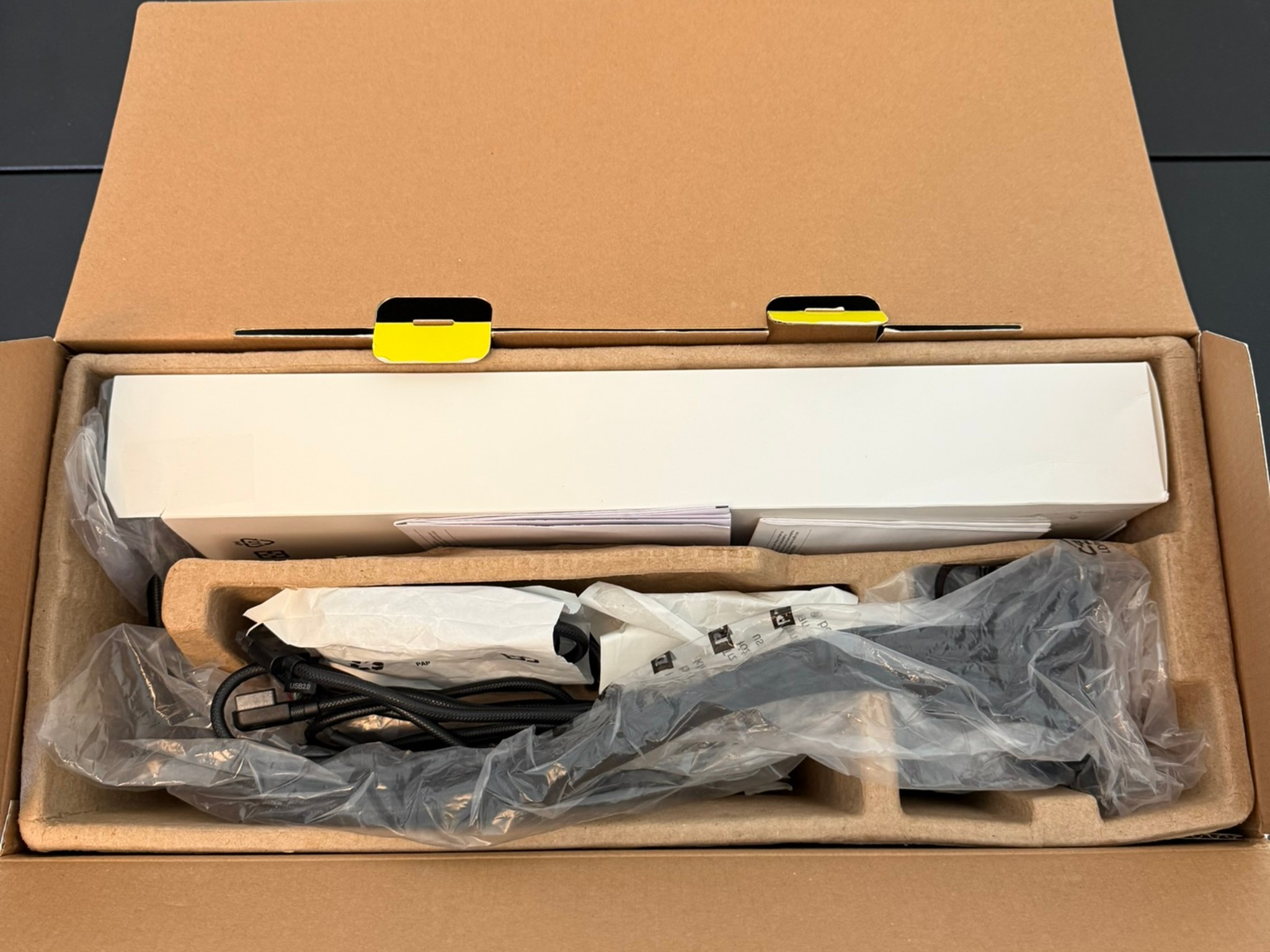 CORSAIR iCUE LINK TITAN RX 360 RGB AIO | Complete Kit | Box + Accessories