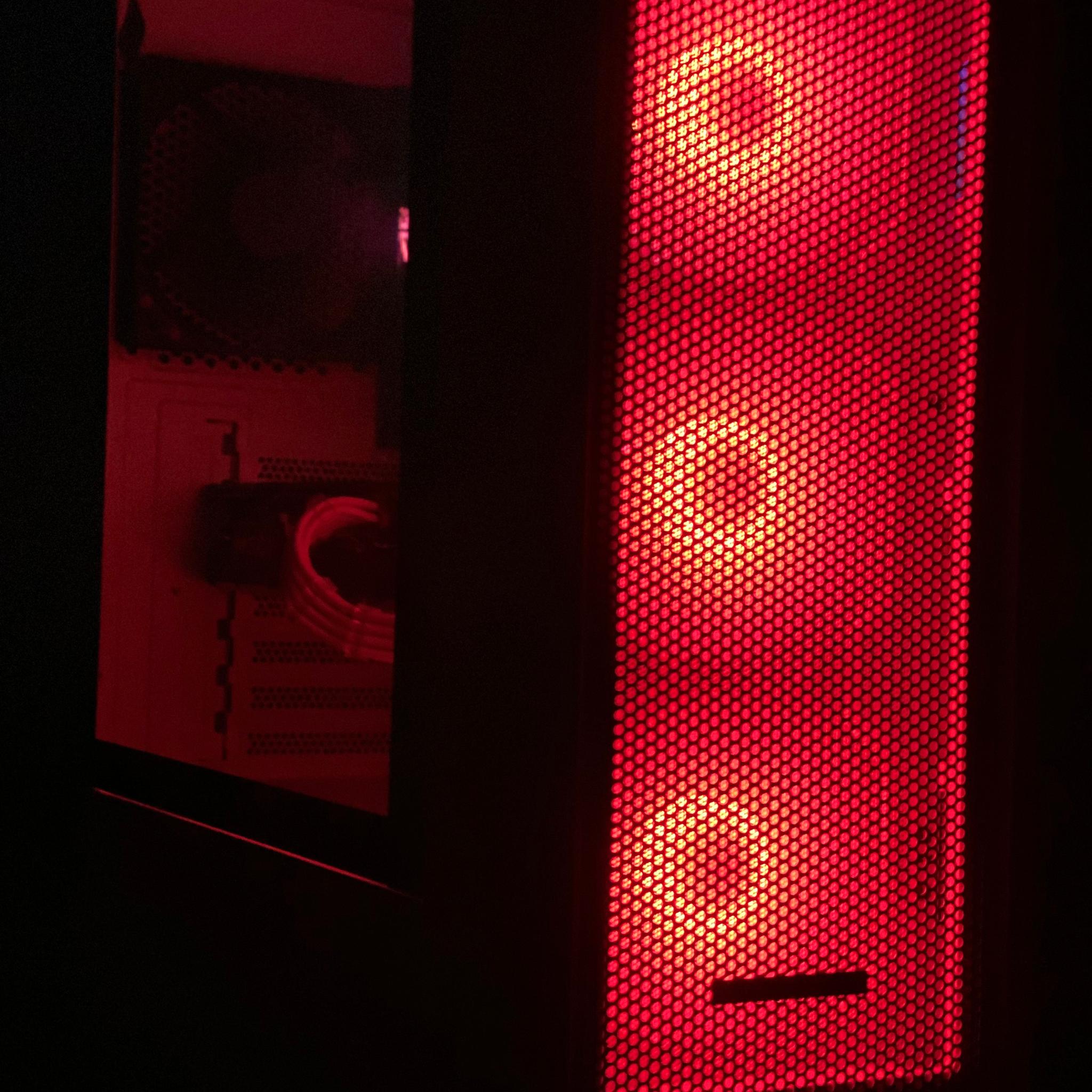 (White)Ryzen 7|RX6600|Rog Strix B550-F|16GB RAM T-Force Delta RGB|512GB M.2. NVMe SSD|Windows 11 Pro