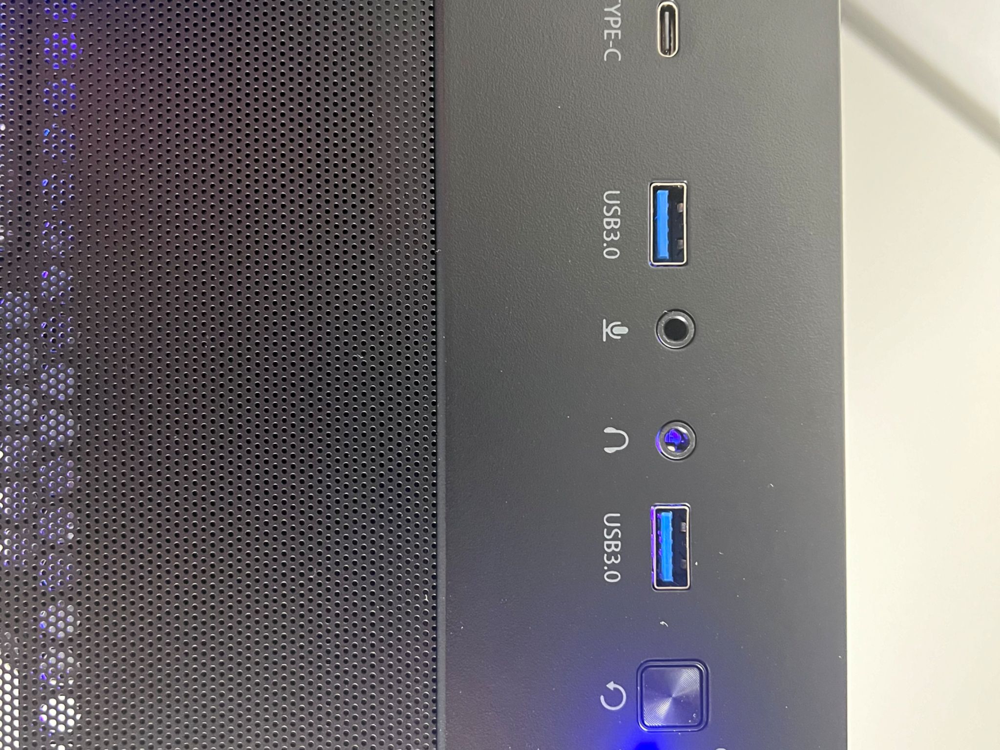RX 6800 & Ryzen 5 7600 Gaming PC