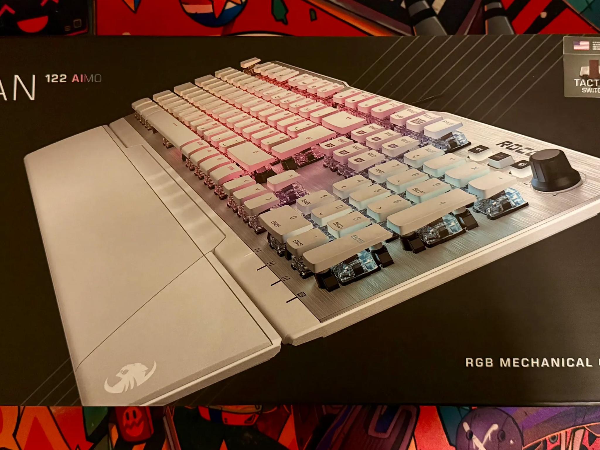 BNIB ROCCAT Vulcan 122 Full-size Mechanical PC Gaming Keyboard- Tactile Titan Switch (Arctic White)