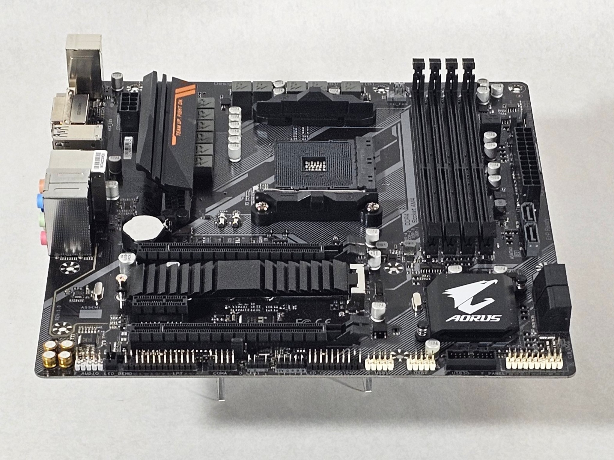 B450 Aorus M AMD AM4 DDR4 mATX Motherboard