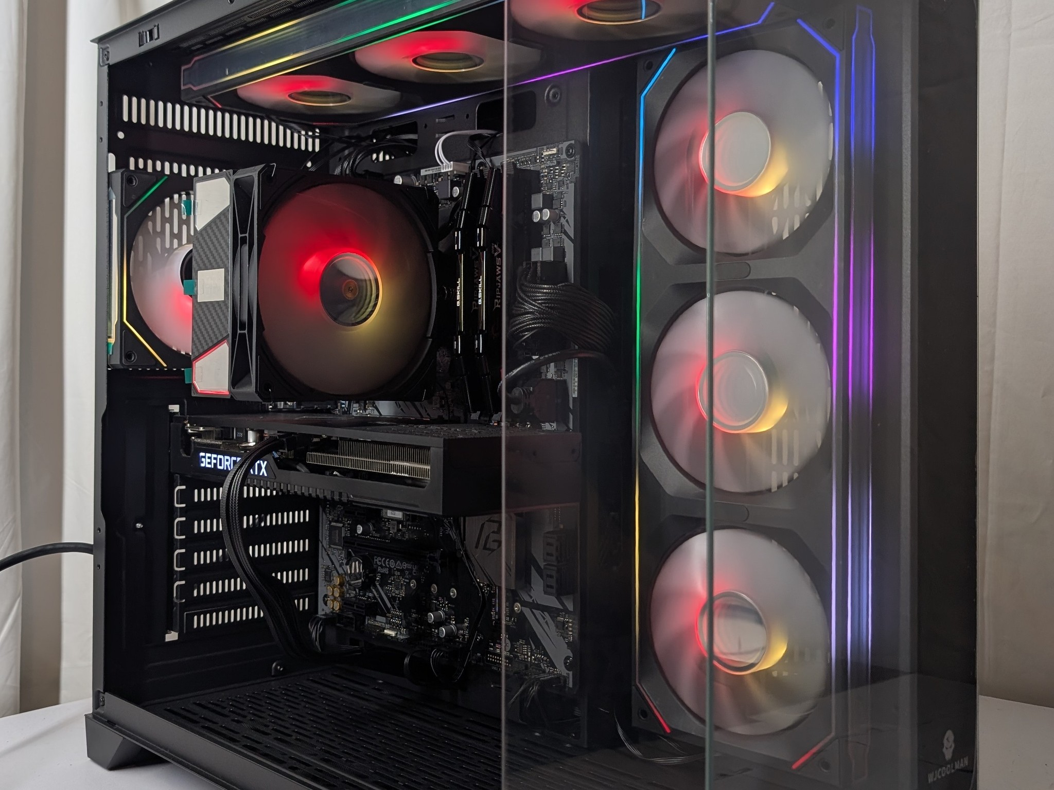 RTX 3070 | RYZEN  5 3600 | 32GB DDR4 | 1TB NVME | 750W PSU