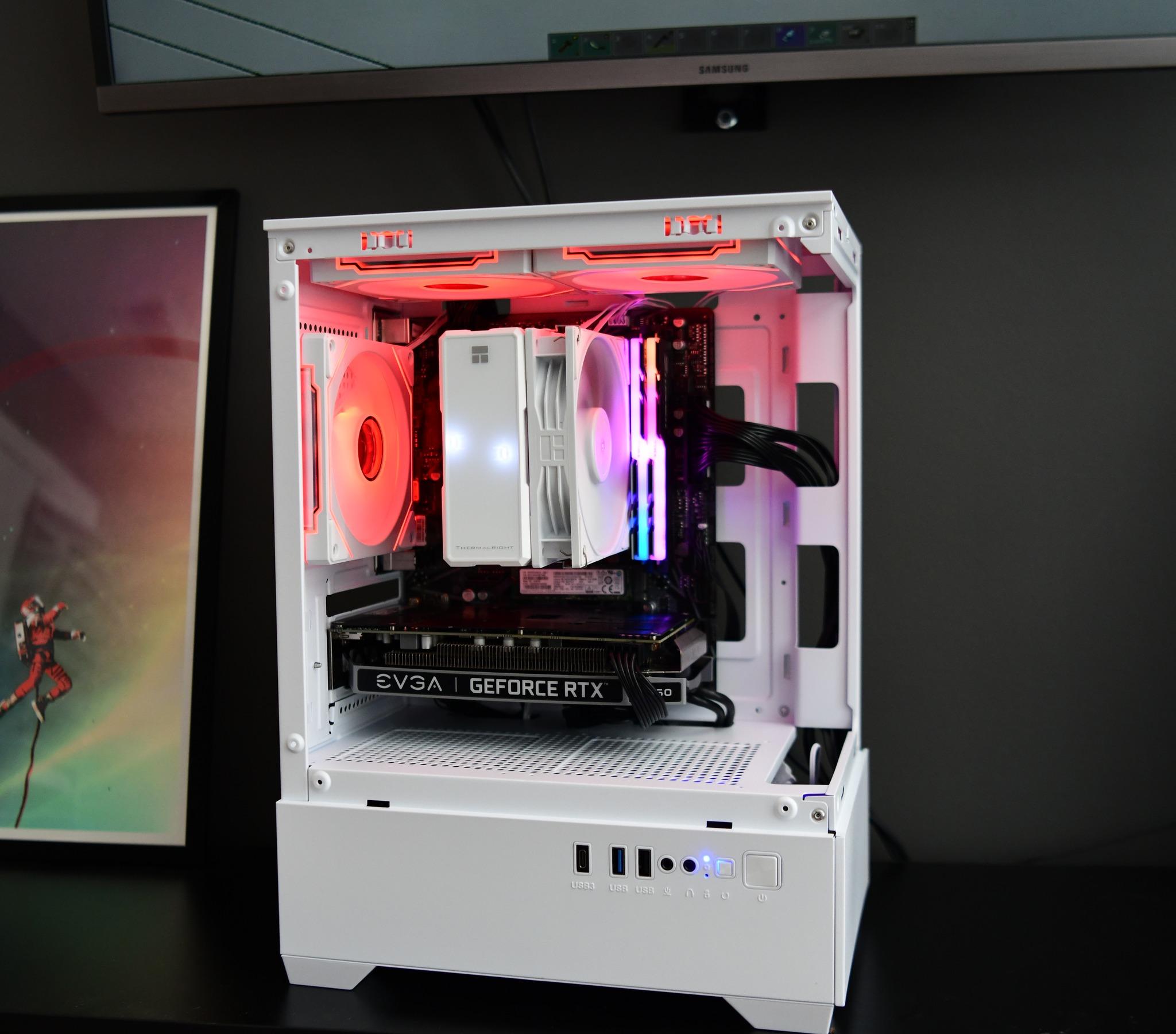 EVGA RTX 2060 White Gaming PC — Ryzen 5 3500X / 16GB / 512GB NVMe — Digital Temp Display