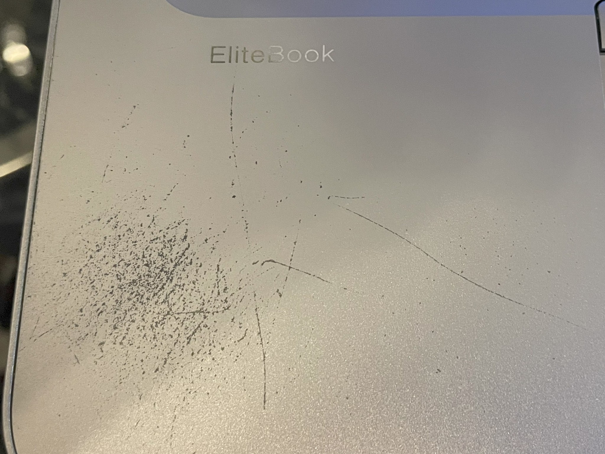 HP Elitebook 840 G3! Loaded! 32GB RAM, 1TB NVME SSD!