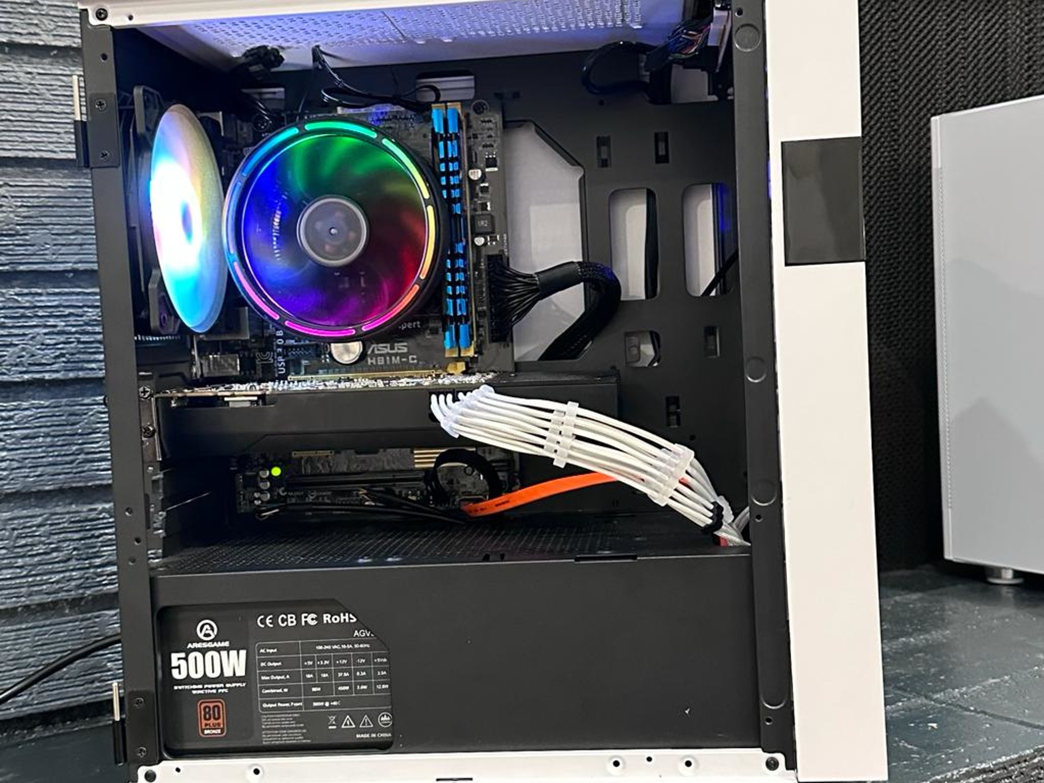 Intel i5/GTX 970, 16GB RAM, 500GB SSD, RGB Budget Esports Gaming PC
