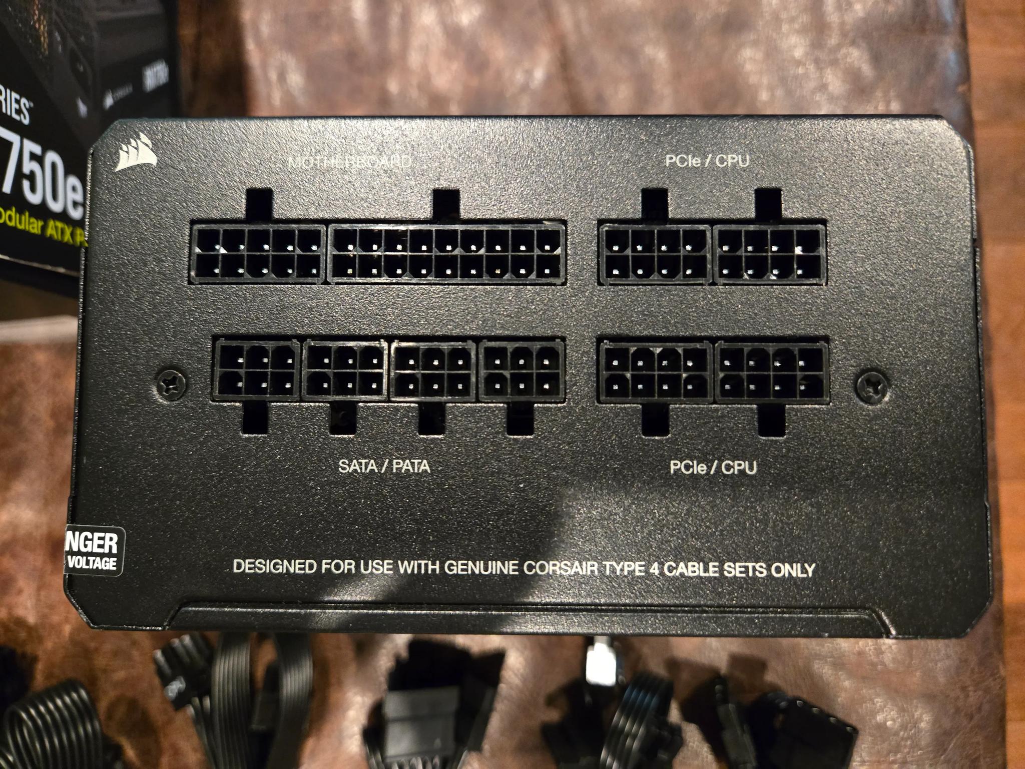 Corsair RM750e Power Supply