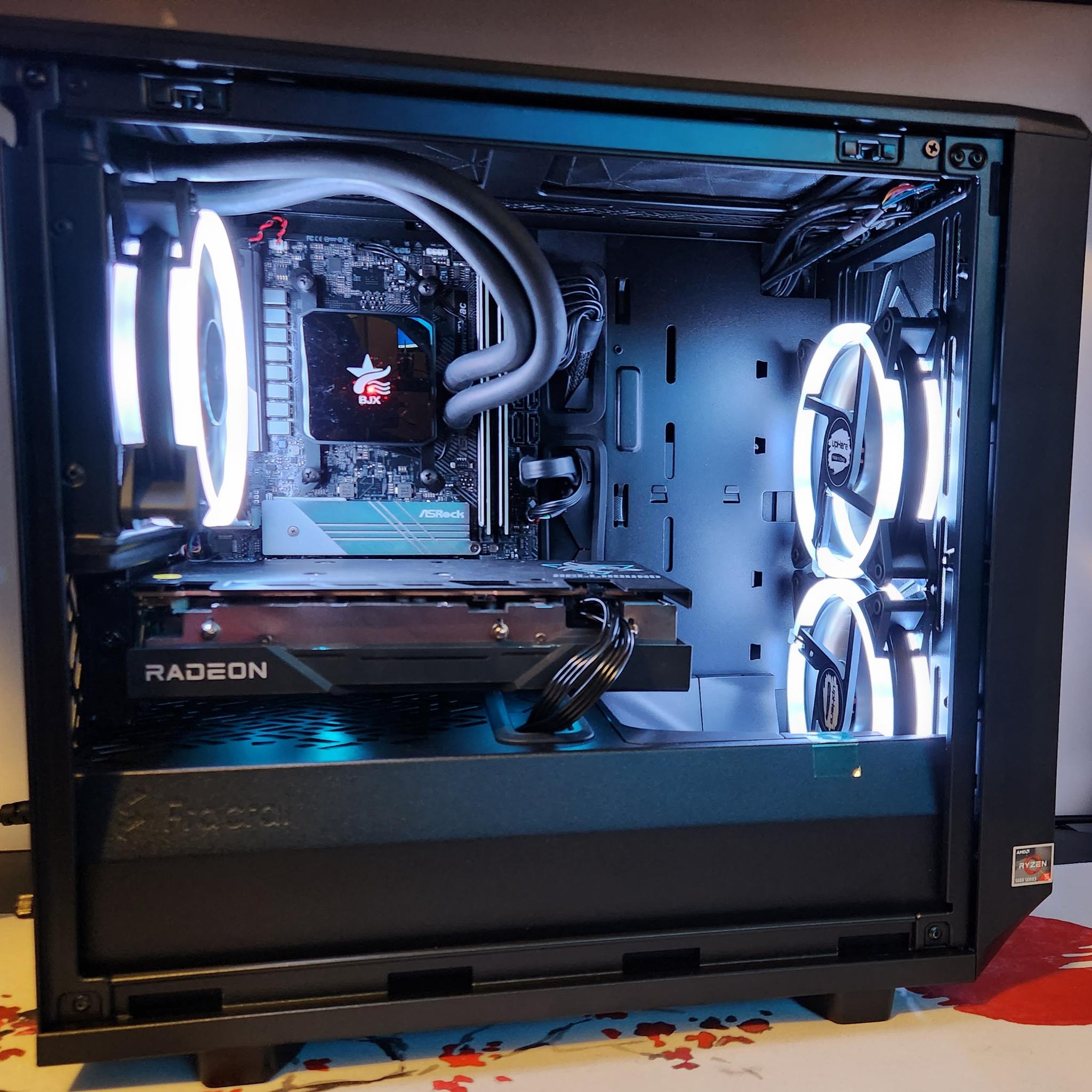 LIQUID COOLED GAMING RIG!  Ryzen 5 / 32GB RAM / 1TB SSD / RX 6600 8GB