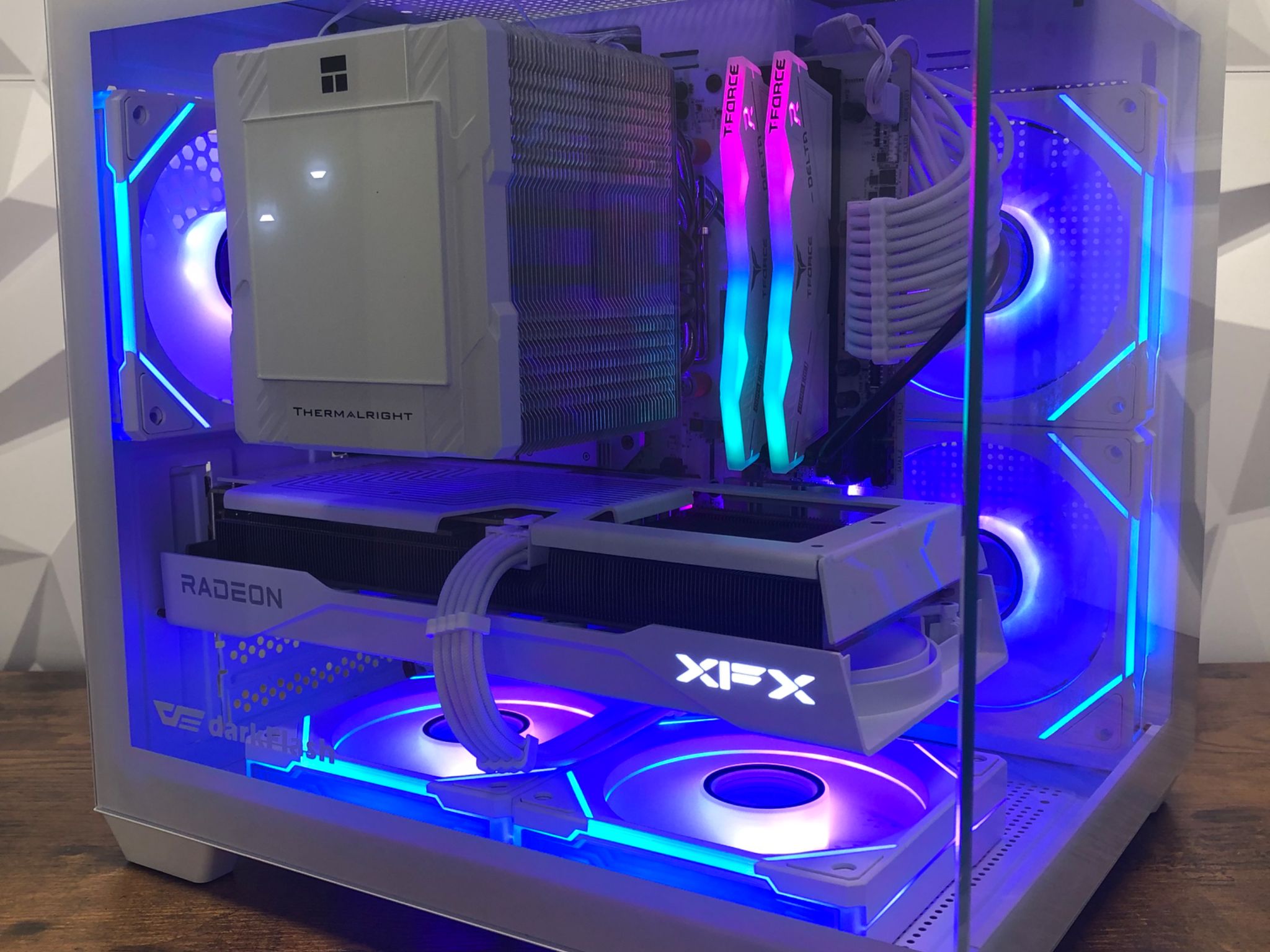 NEW PC FOR SALE! 💥 RYZEN 7700X + 9060 XT! 🚀💻