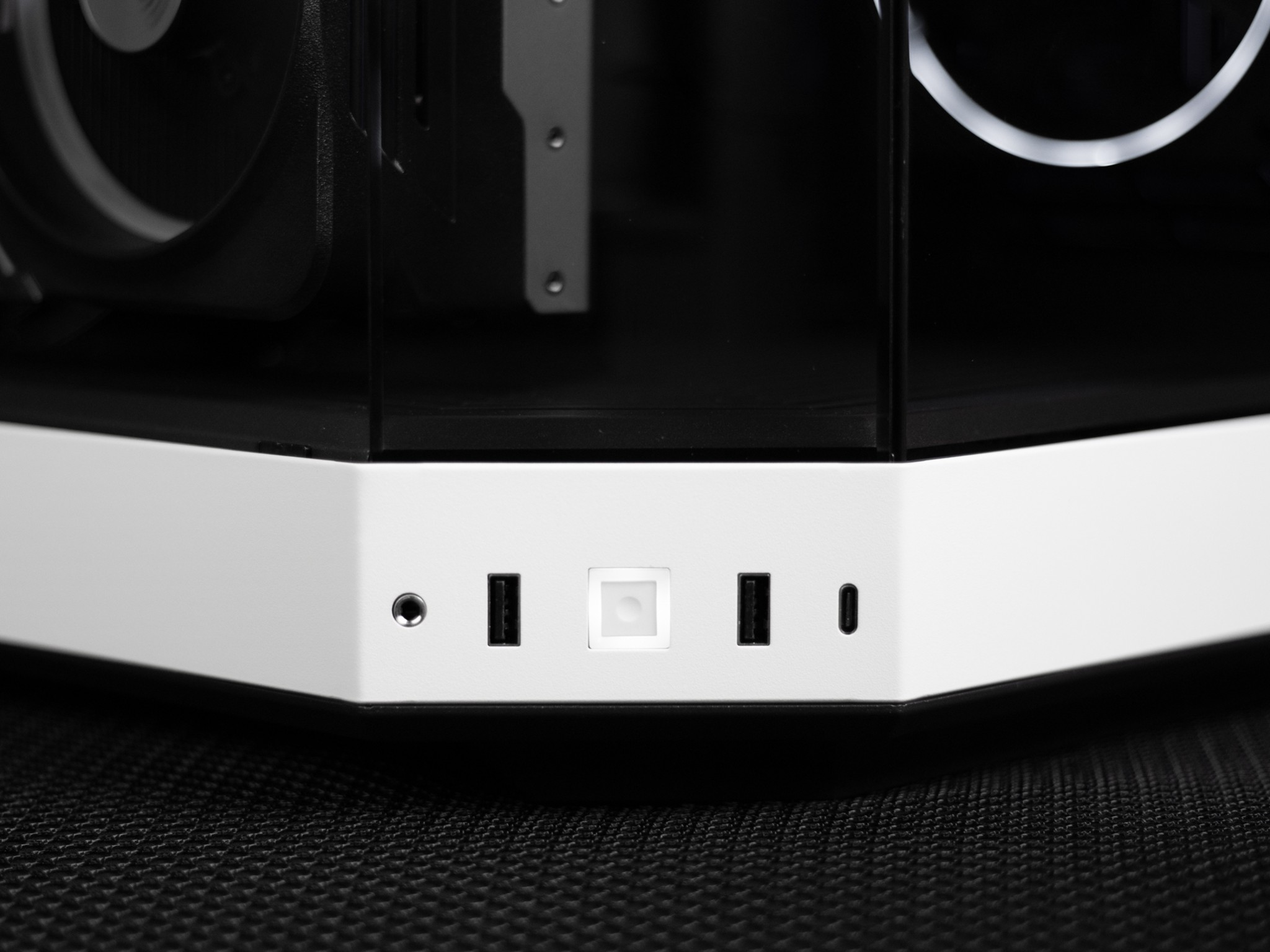 [CLEARANCE SALE]Top Of The Line “Blain” RTX 4090 I9 14900K 64GB Windows 11 4TB Workstation Gaming PC