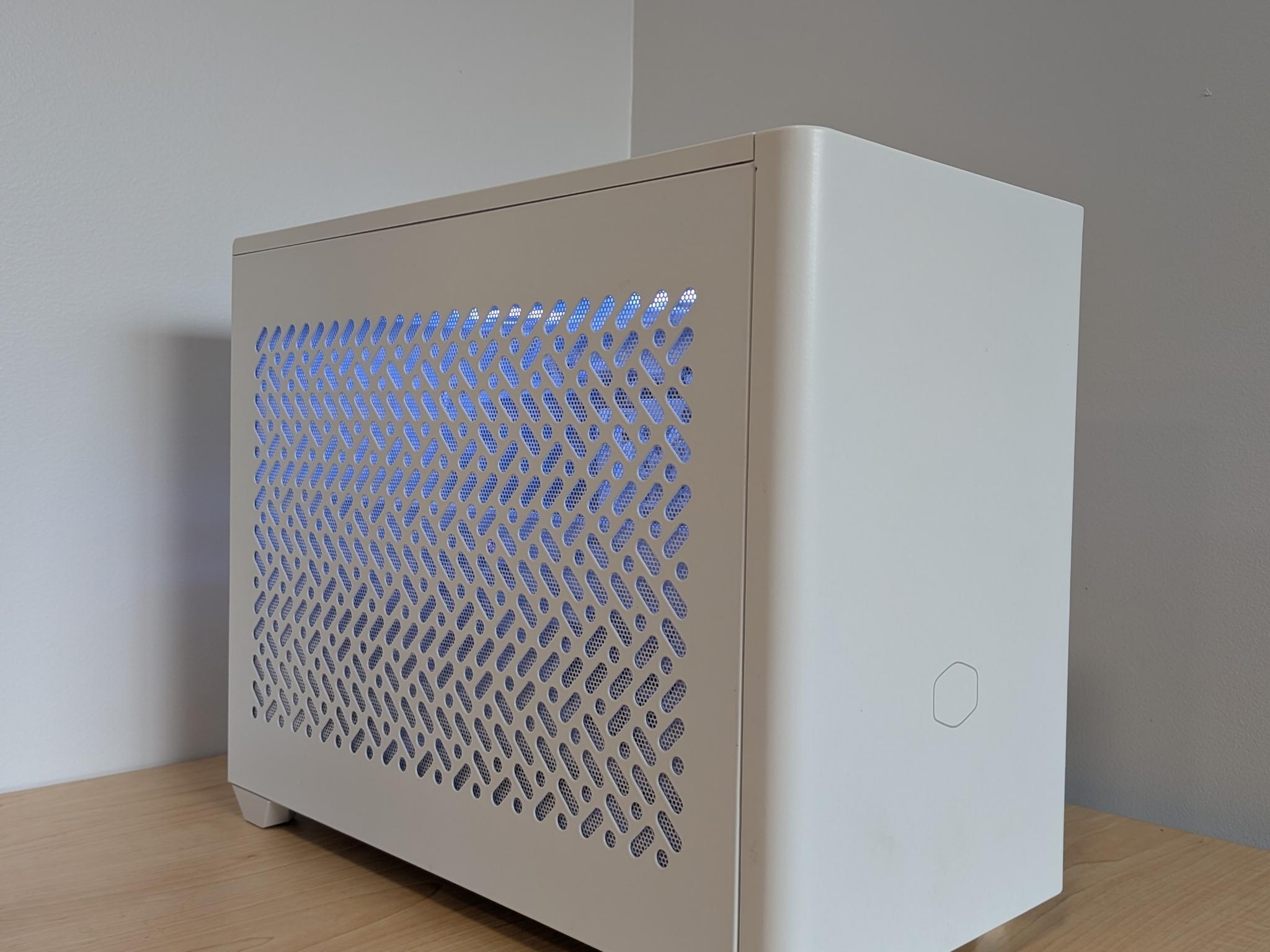 White ITX Gaming PC: Ryzen 5 5500 | RTX 3070 | 16GB DDR4 | 1TB SSD