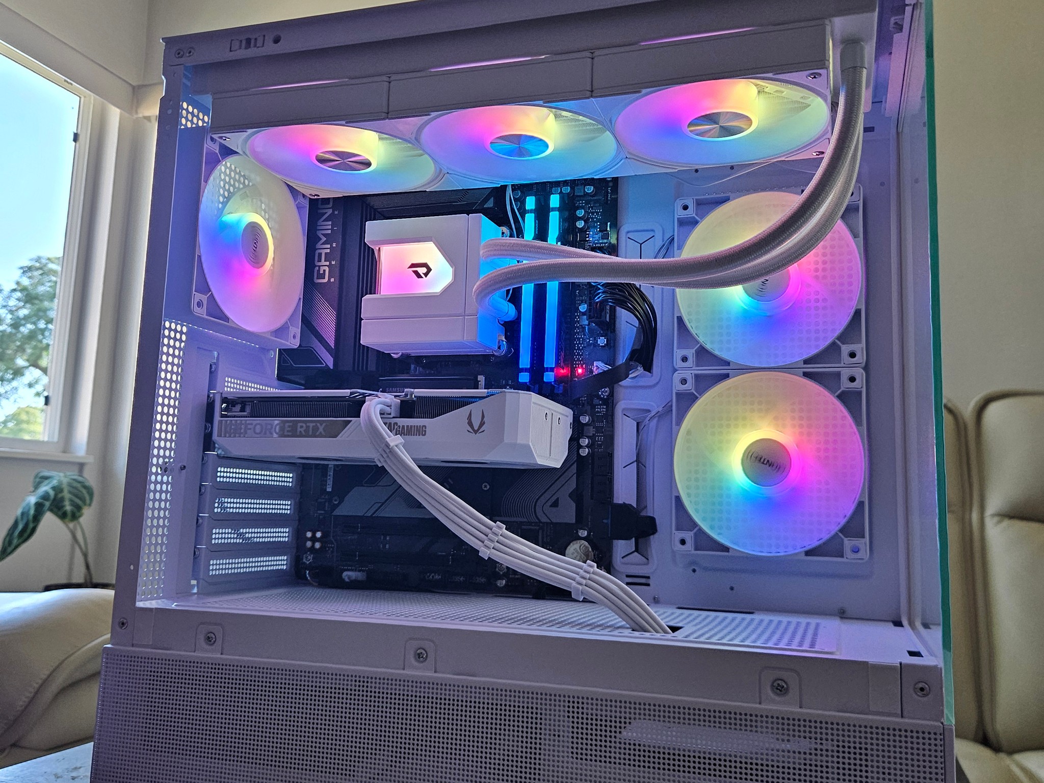 White RTX 5060 Ti Gaming PC | 1TB  m.2 | DDR5 | B650 | 360MM AIO |