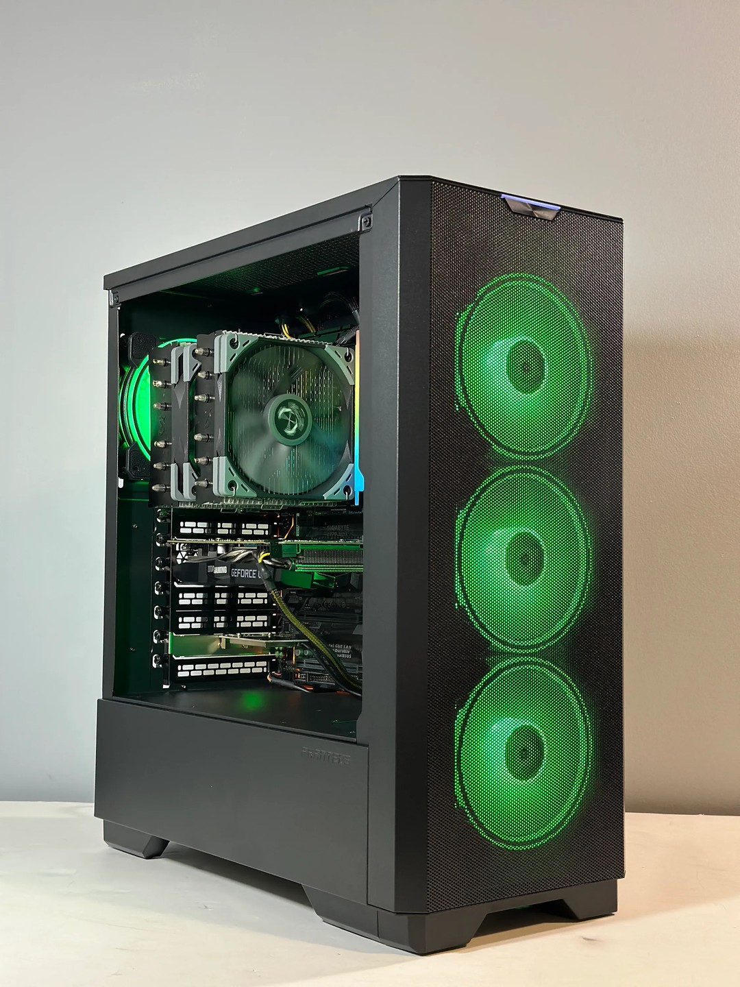 GTX 1660 Super | Intel i5 8600k | 16GB RAM | 1TB SSD | Custom