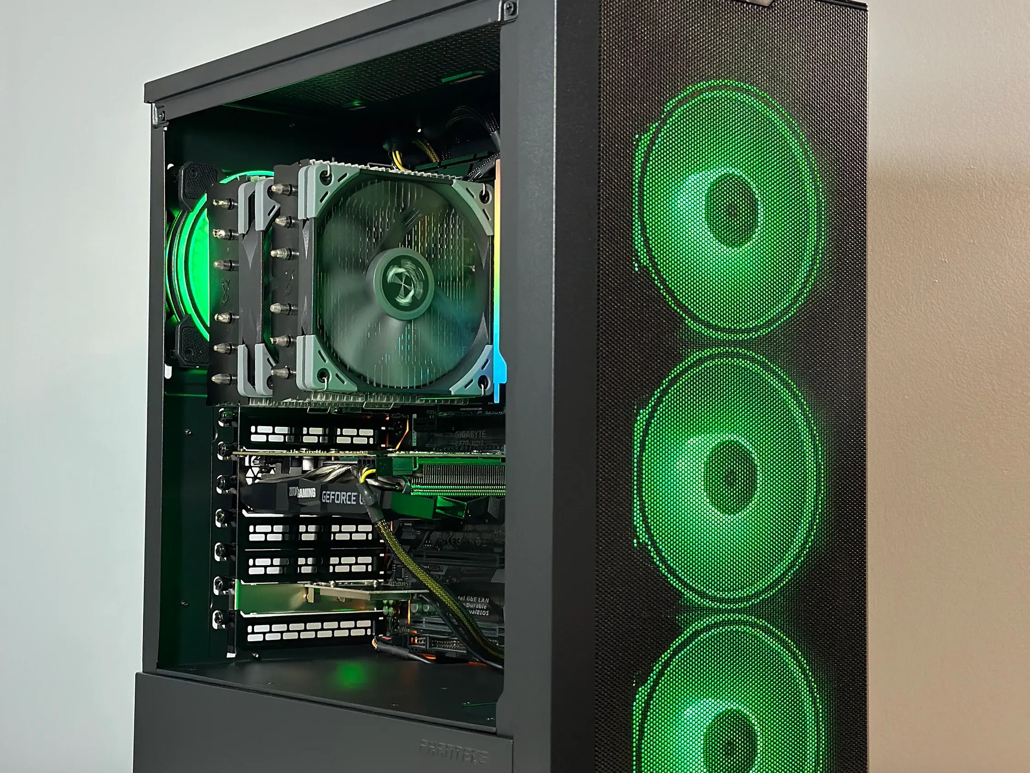 GTX 1660 Super | Intel i5 8600k | 16GB RAM | 1TB SSD | Custom Gaming PC WIFI WIN10