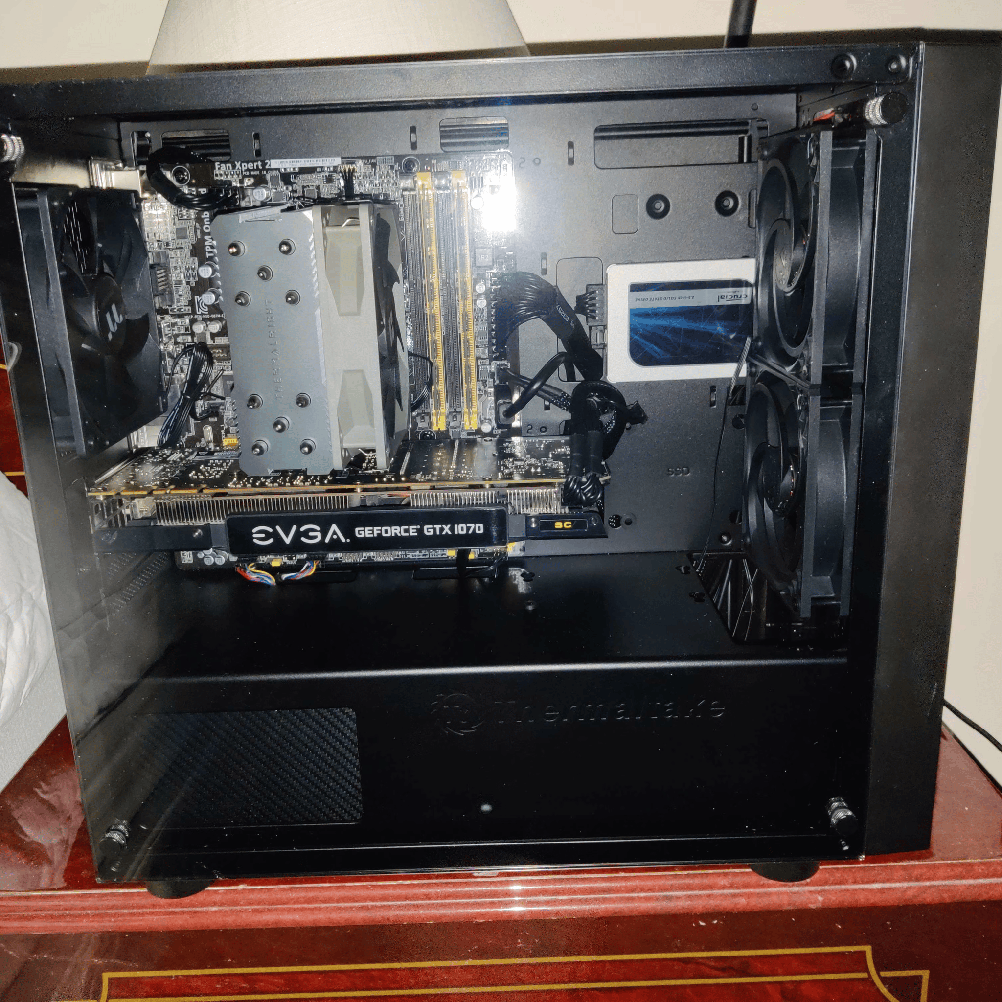 i7 4770+GTX 1070+16GB RAM+3 Fans