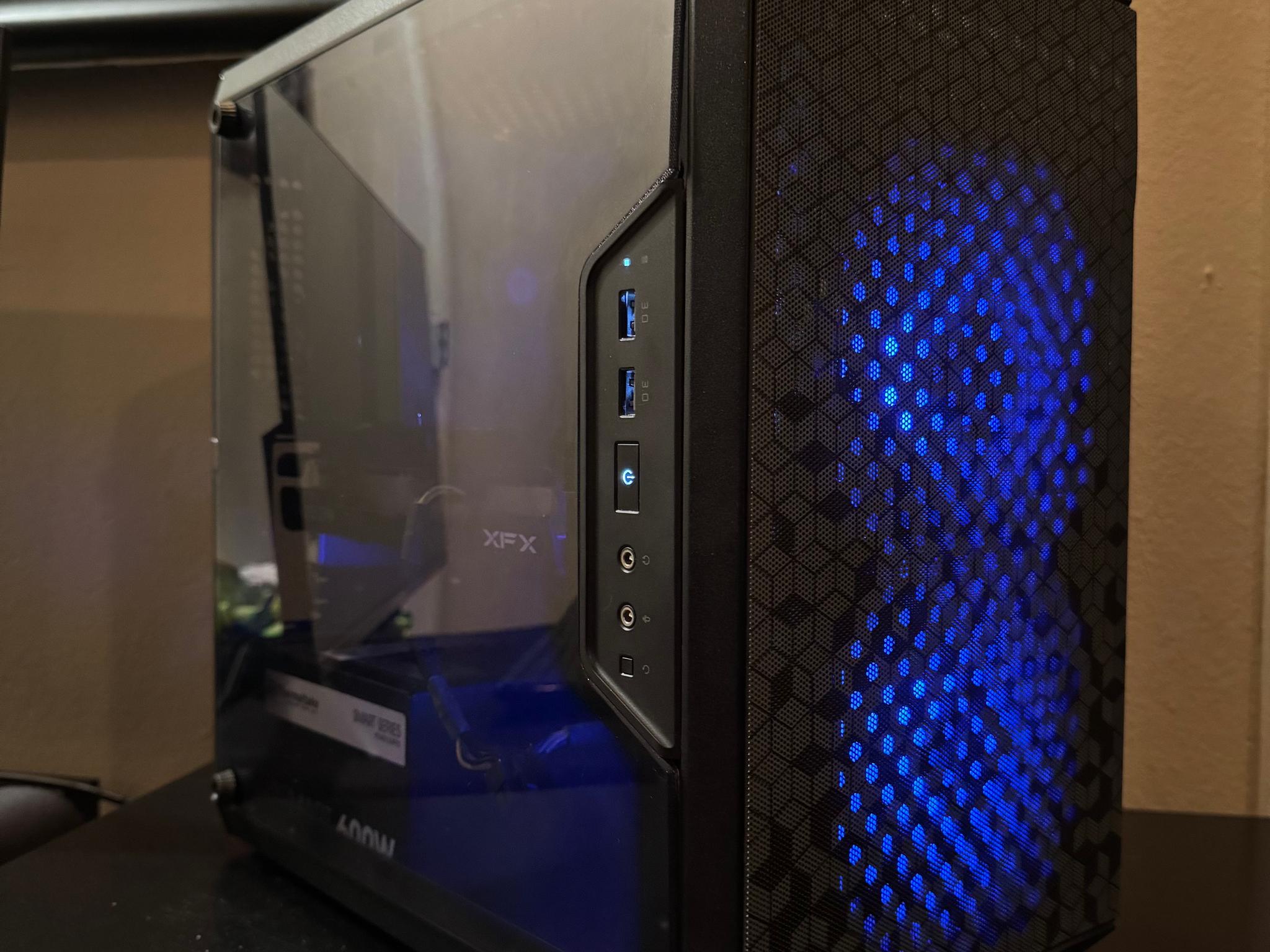 i7-9700F, RX 6600, 2TB Hynix Gold SSD, 16GB G.Skill RAM, Windows 11, Wifi Custom Gaming PC