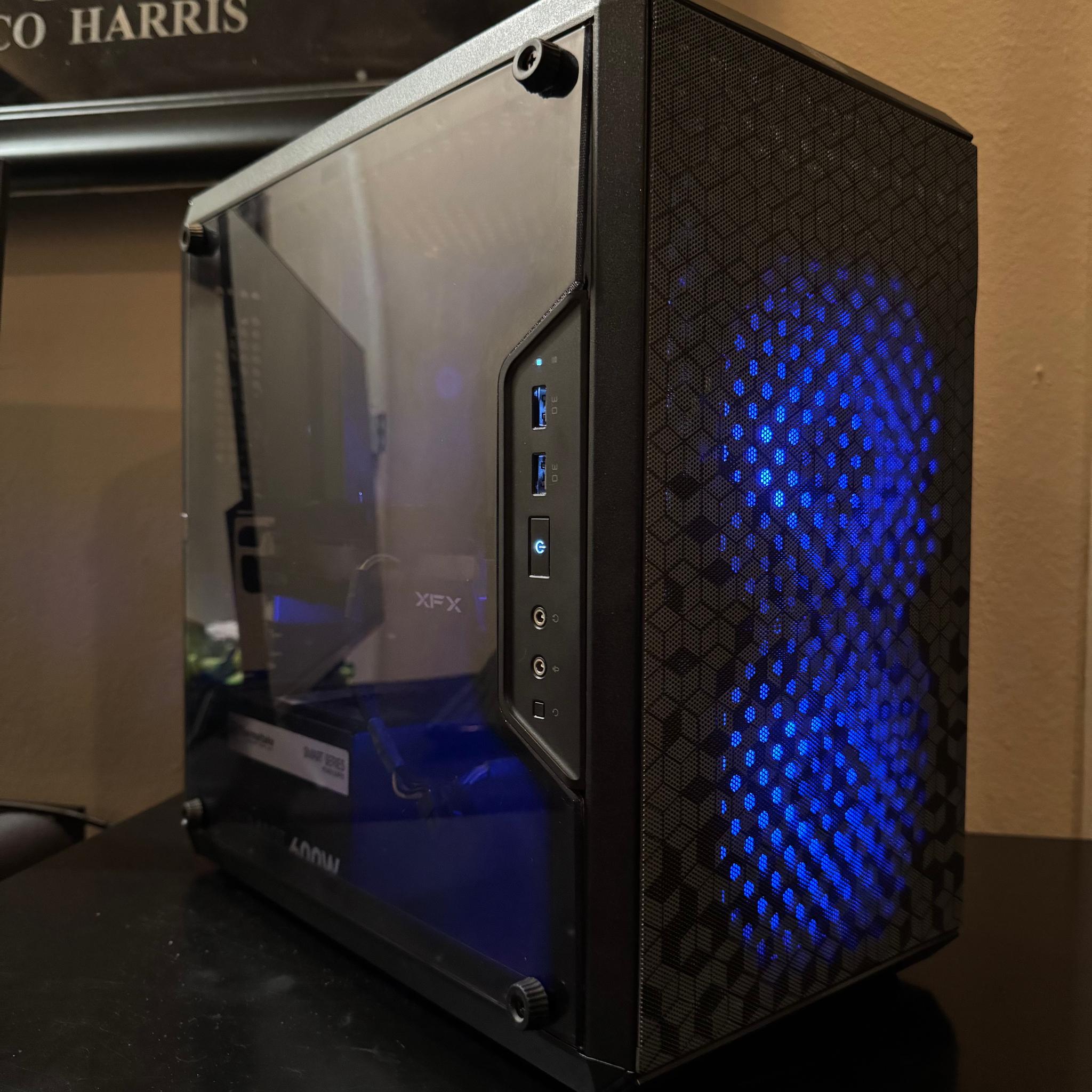 i7-9700F, RX 6600, 2TB Hynix Gold SSD, 16GB G.Skill RAM, Windows 11, Wifi Custom Gaming PC