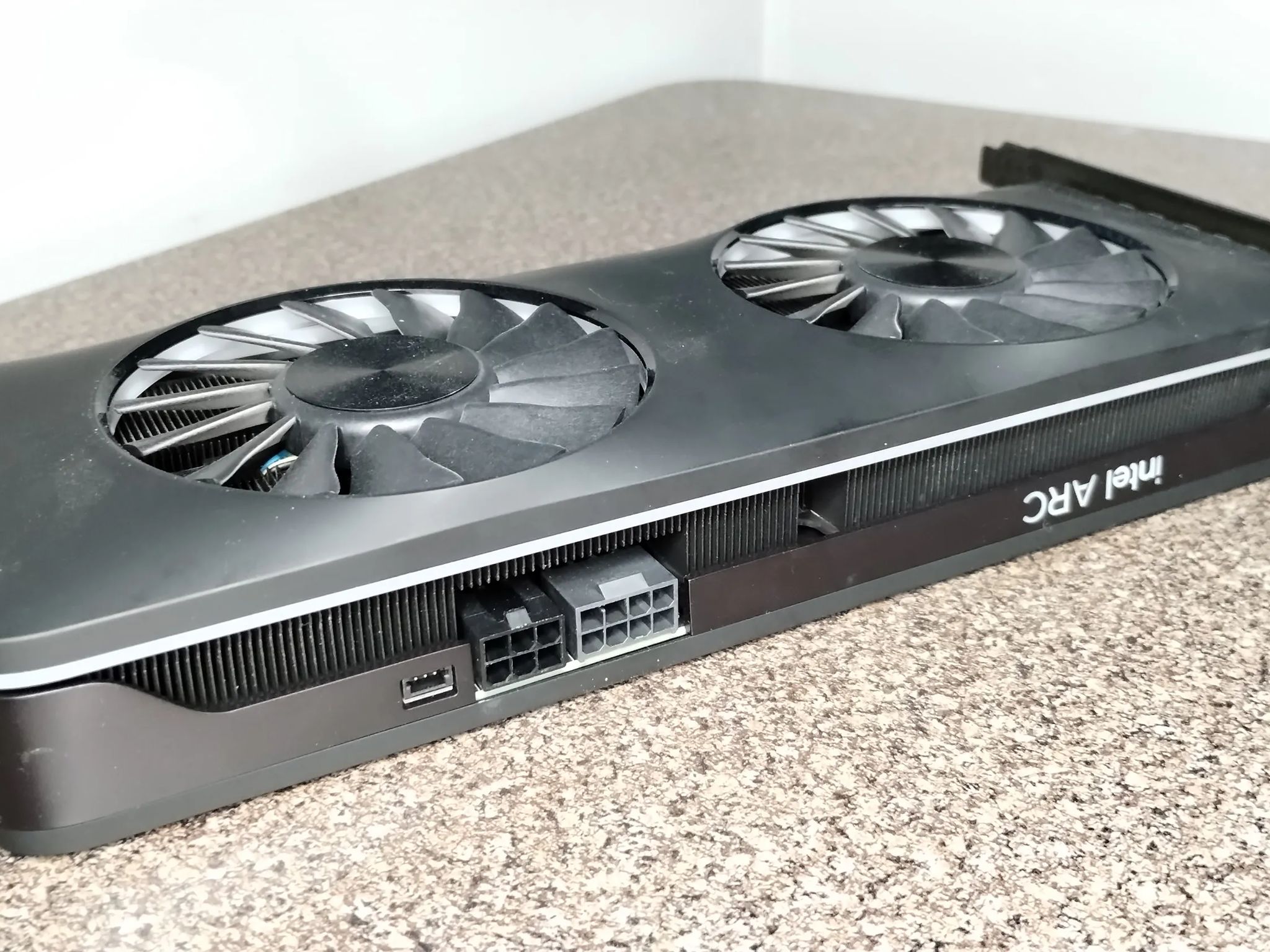 Intel Arc A770 16GB Limited Edition complete w/original box and accessories!