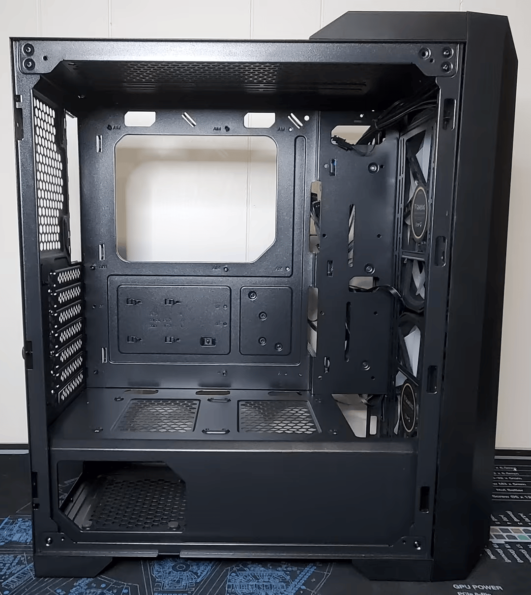 Gamdias Apollo M2 Mid-Tower