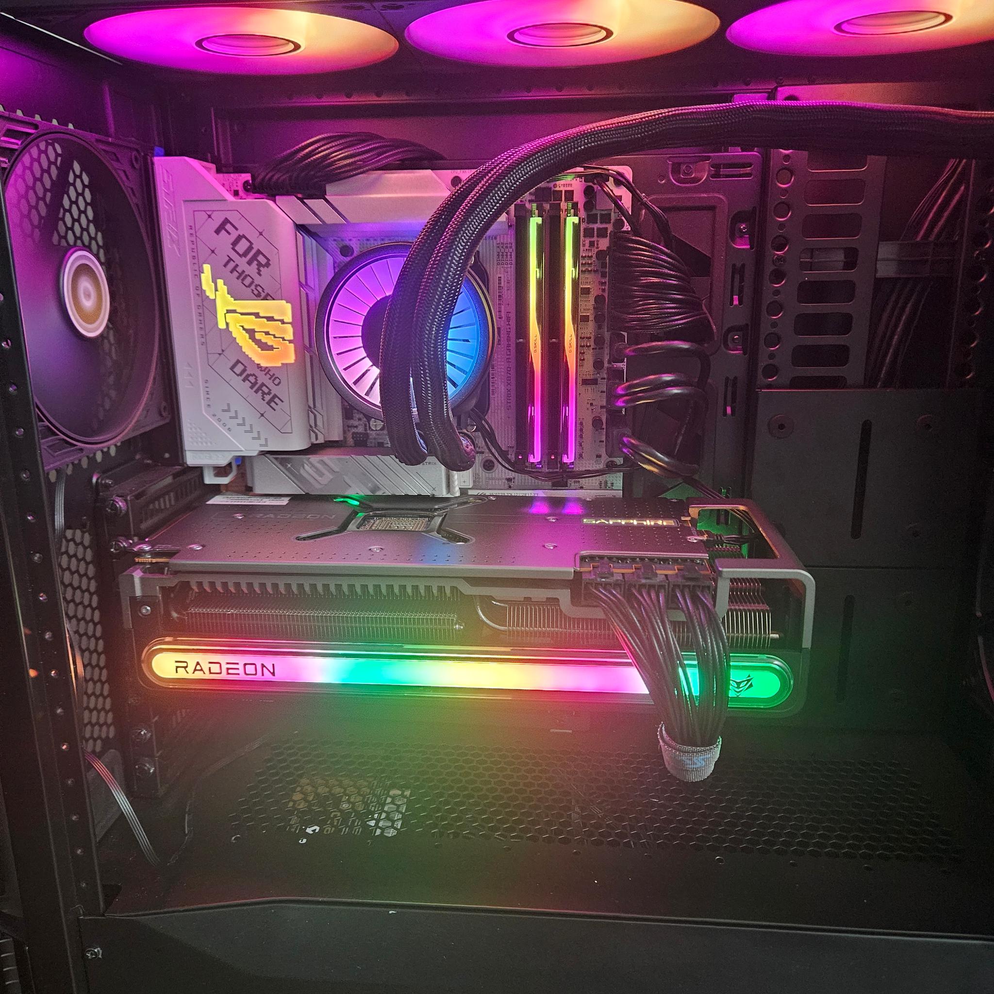 Sapphire Radeon 7900 XTX Vapor X