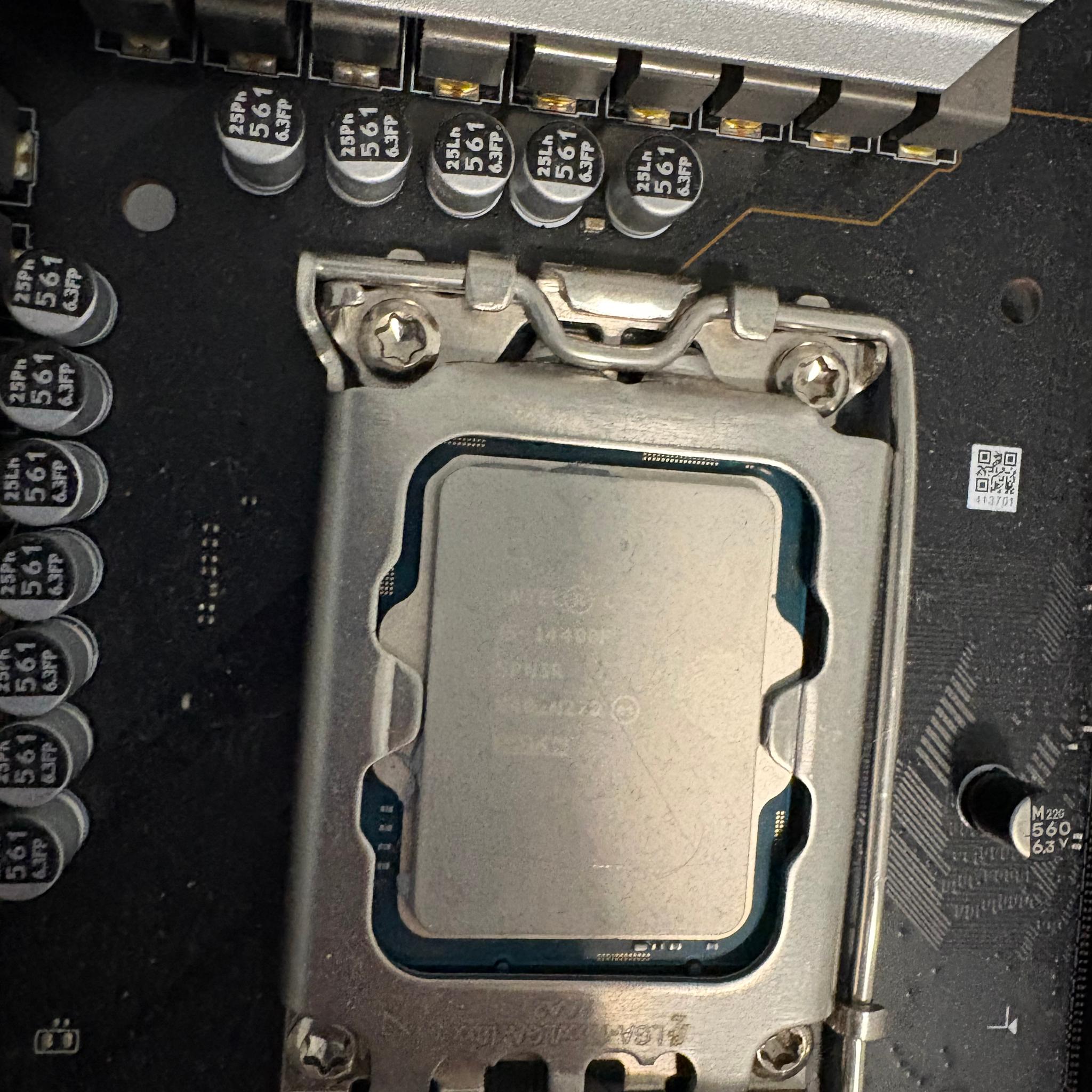 Intel Core i5-14400F