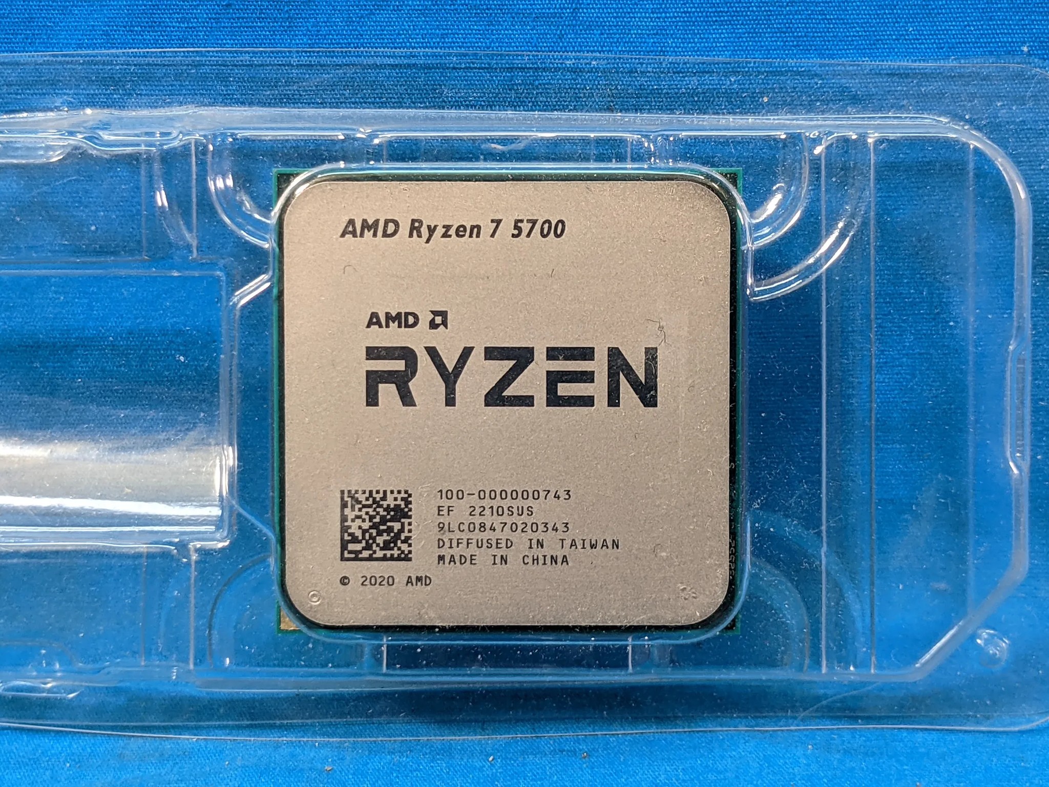 AMD Ryzen 7 5700 4.6GHz Socket AM4 8-Core 16-Thread 16MB Desktop CPU 100-000000743