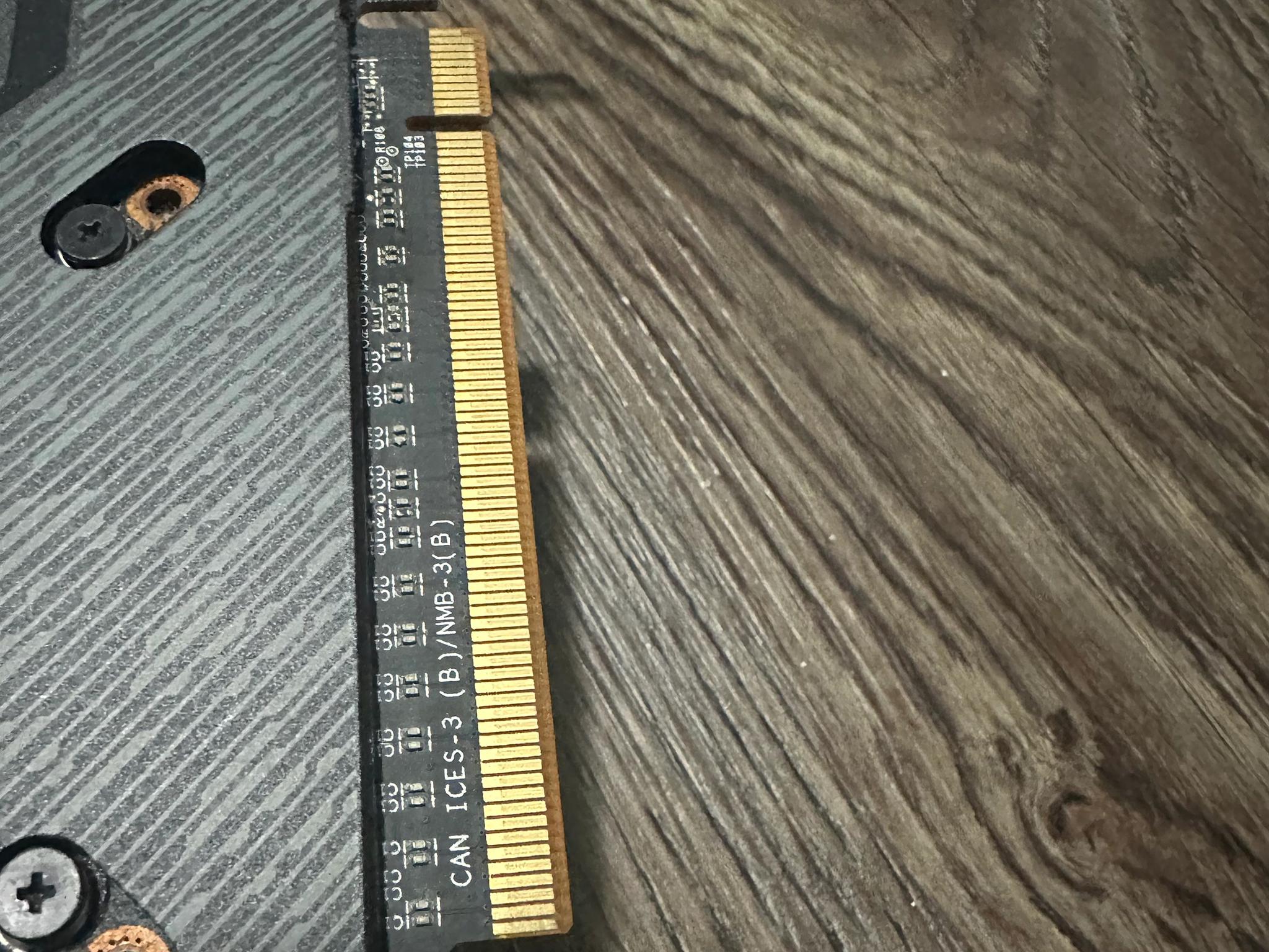 Asus TUF Radeon RX 5600xt