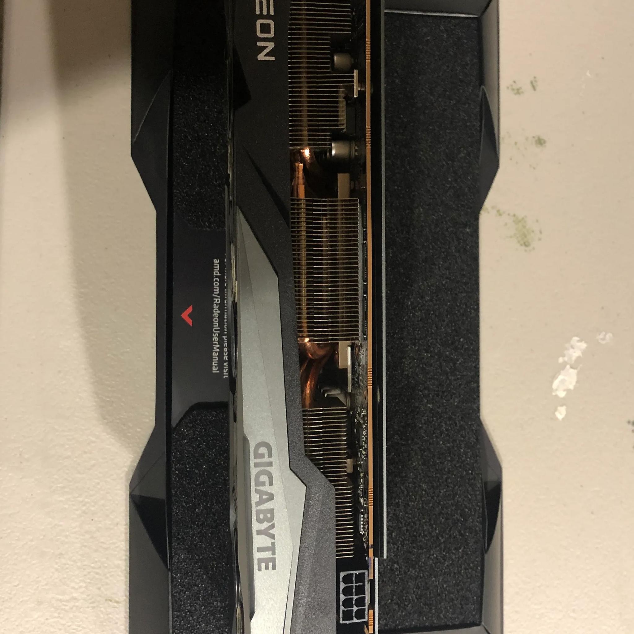 Gigabyte Radeon RX 6700 XT 12GB Gaming OC