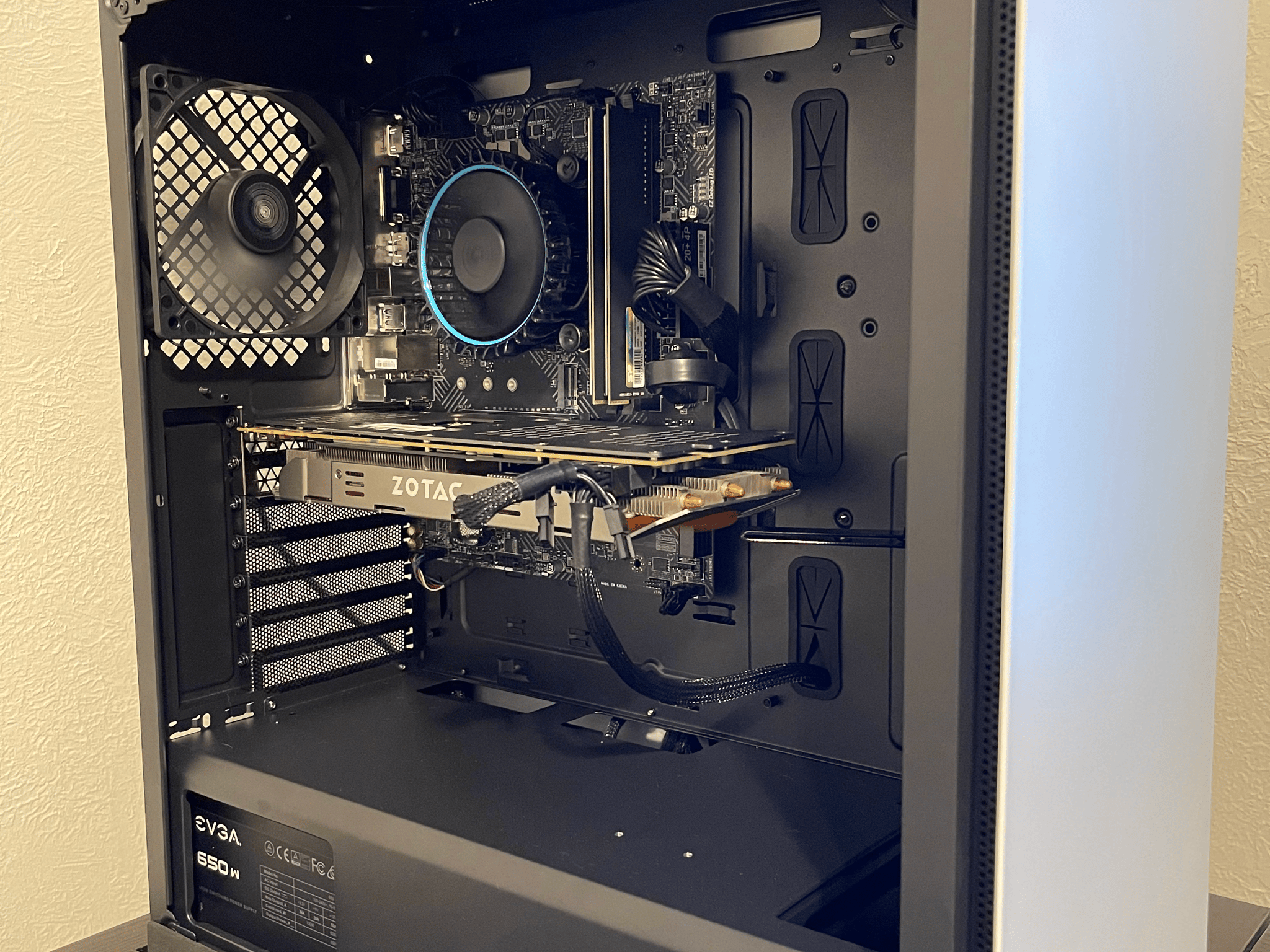 GTX 980 I3-12100f