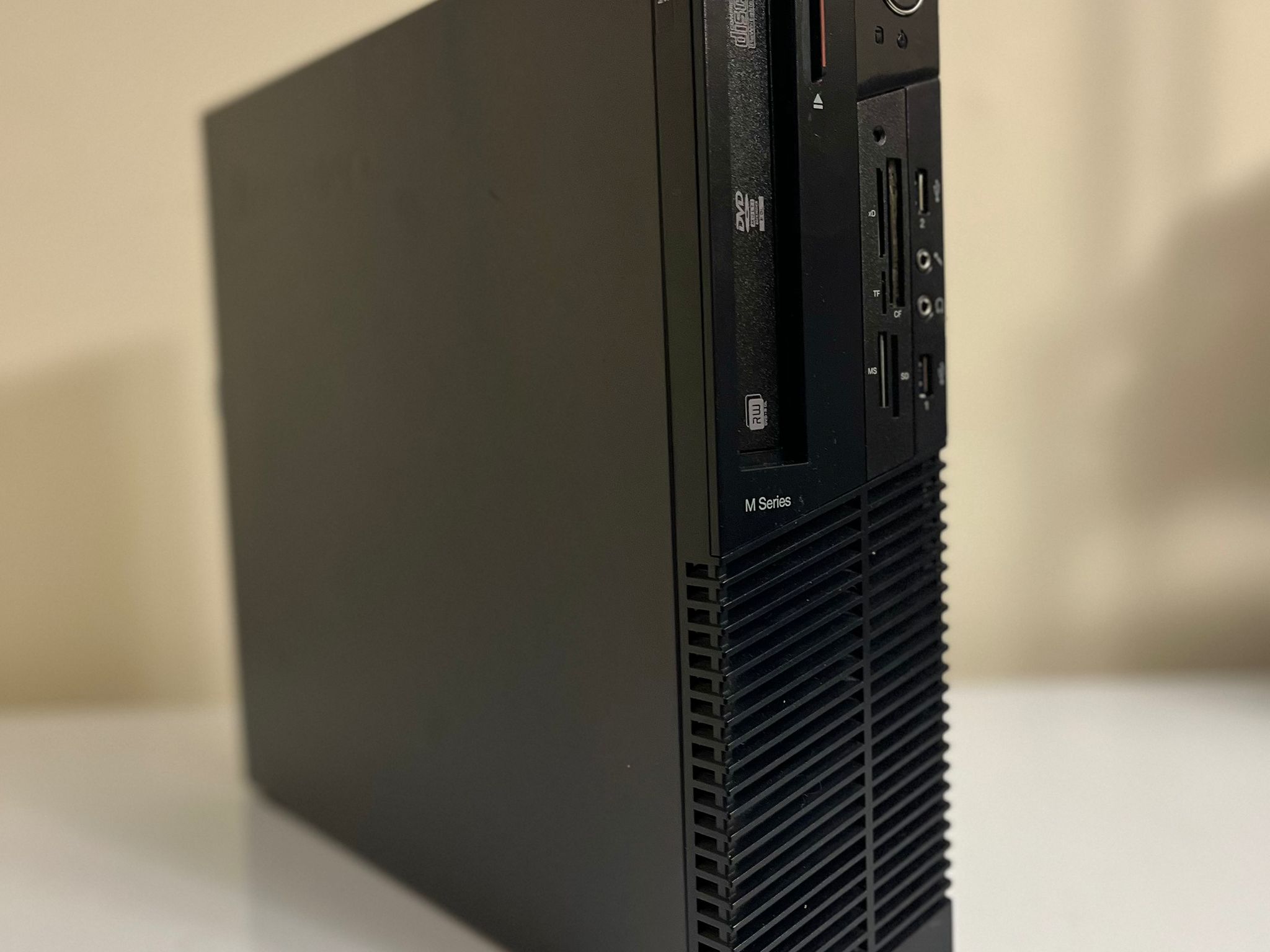 Incognito i7 4770 / GTX 1650 / 32GB RAM / 1TB storage