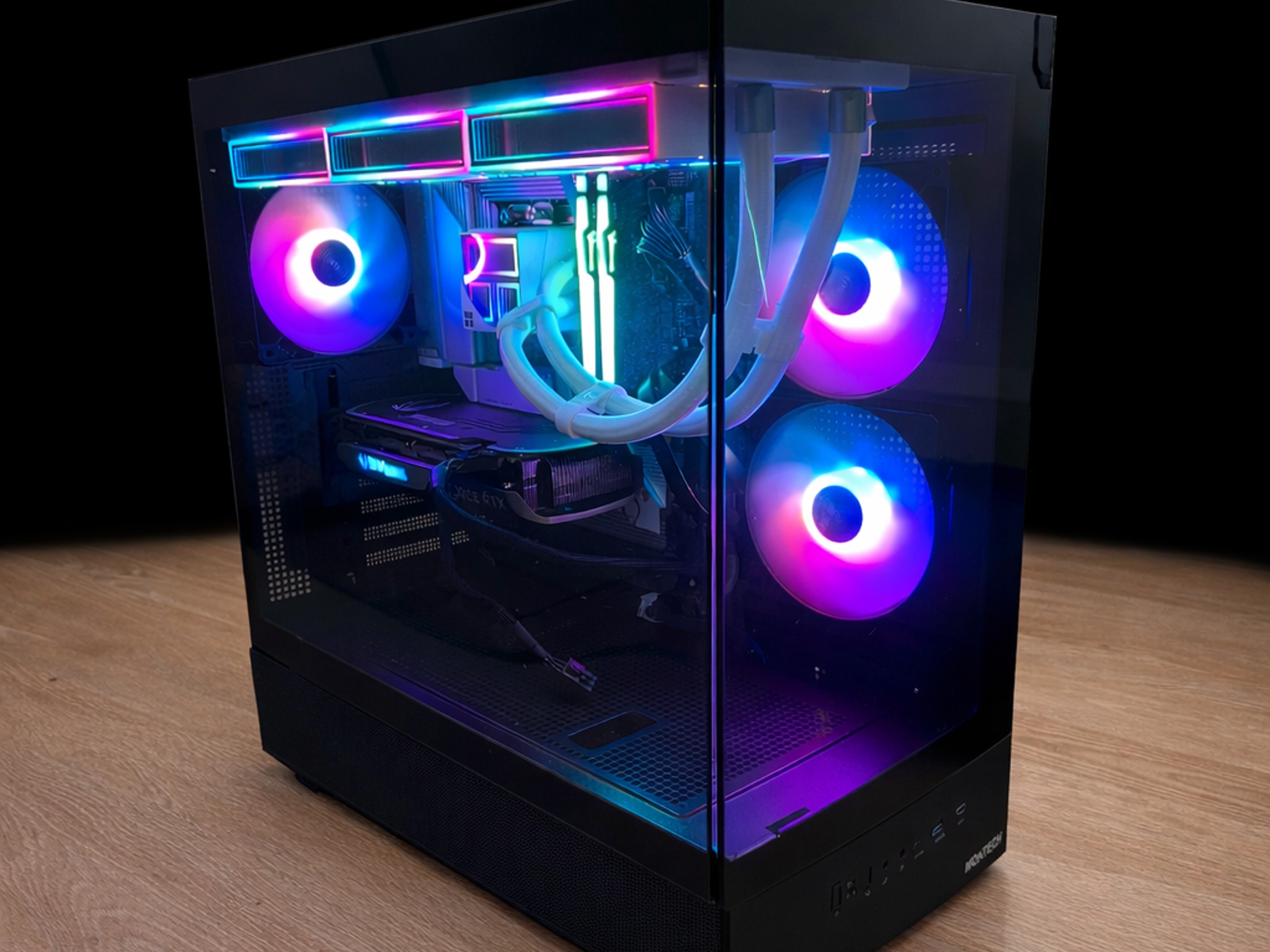 MONTECH XR BEAST(LILLY PC SHOP)