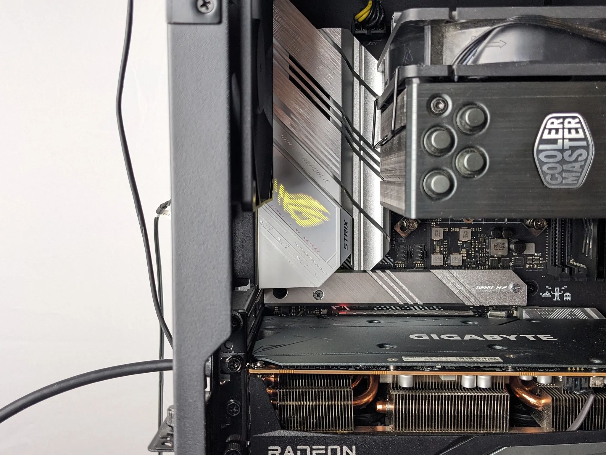 GamerSxin Custom 6600 XT 11600K 16GB 3200mhz 1TB NVMe