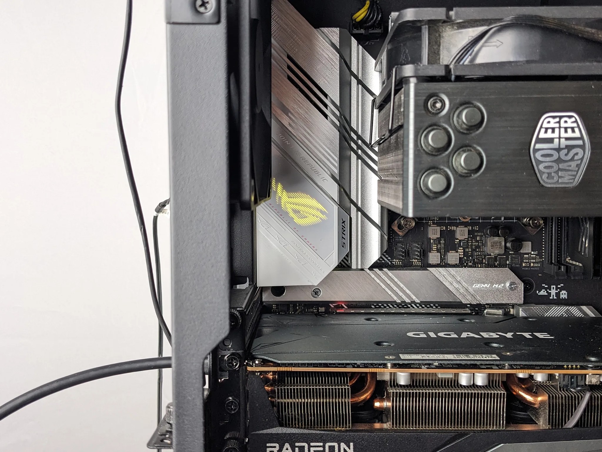 GamerSxin Custom 6600 XT 11600K 16GB 3200mhz 1TB NVMe
