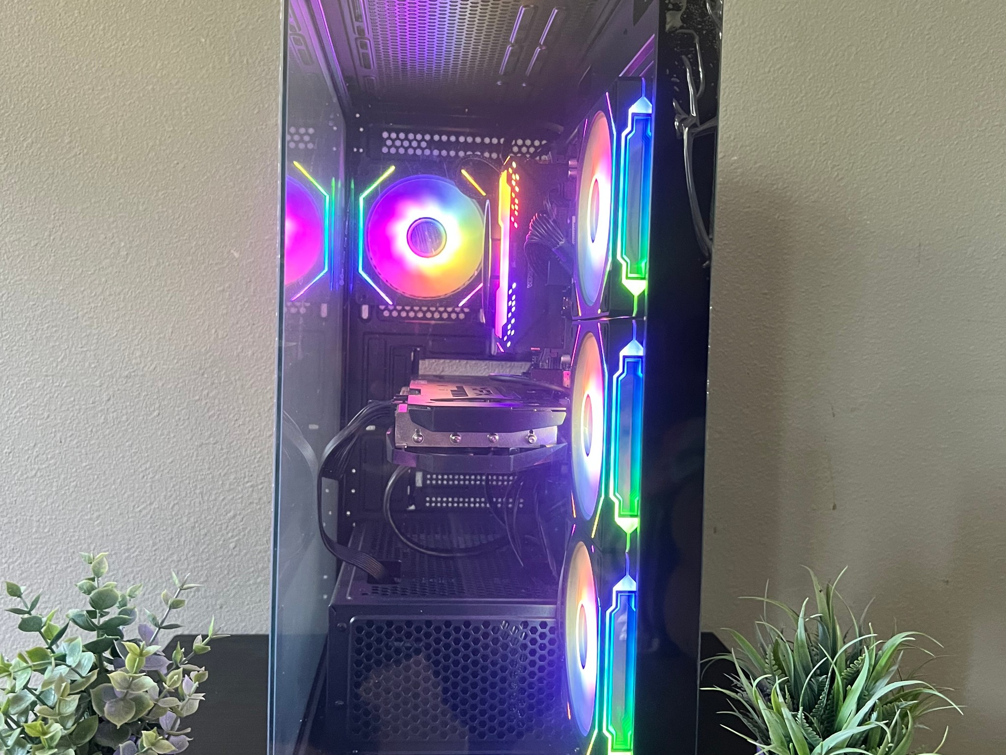 Custom Gaming PC Build Ryzen 5 5600x | RX 6700 XT | 32GB Ram