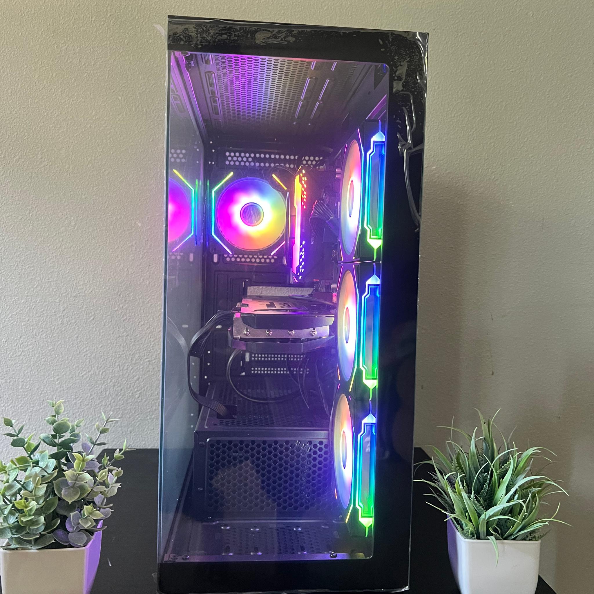 Custom Gaming PC Build Ryzen 5 5600x | RX 6700 XT | 32GB Ram