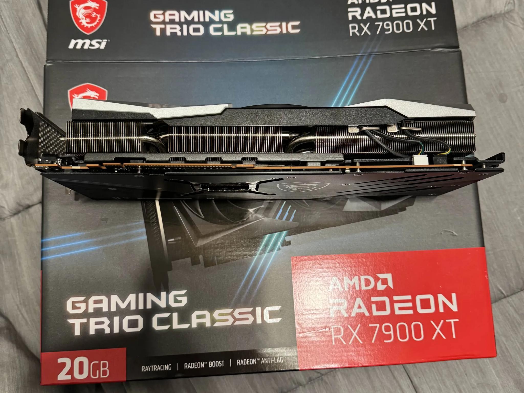 AMD MSI RX 7900 XT GAMING TRIO CLASSIC 20G Used Great Condition
