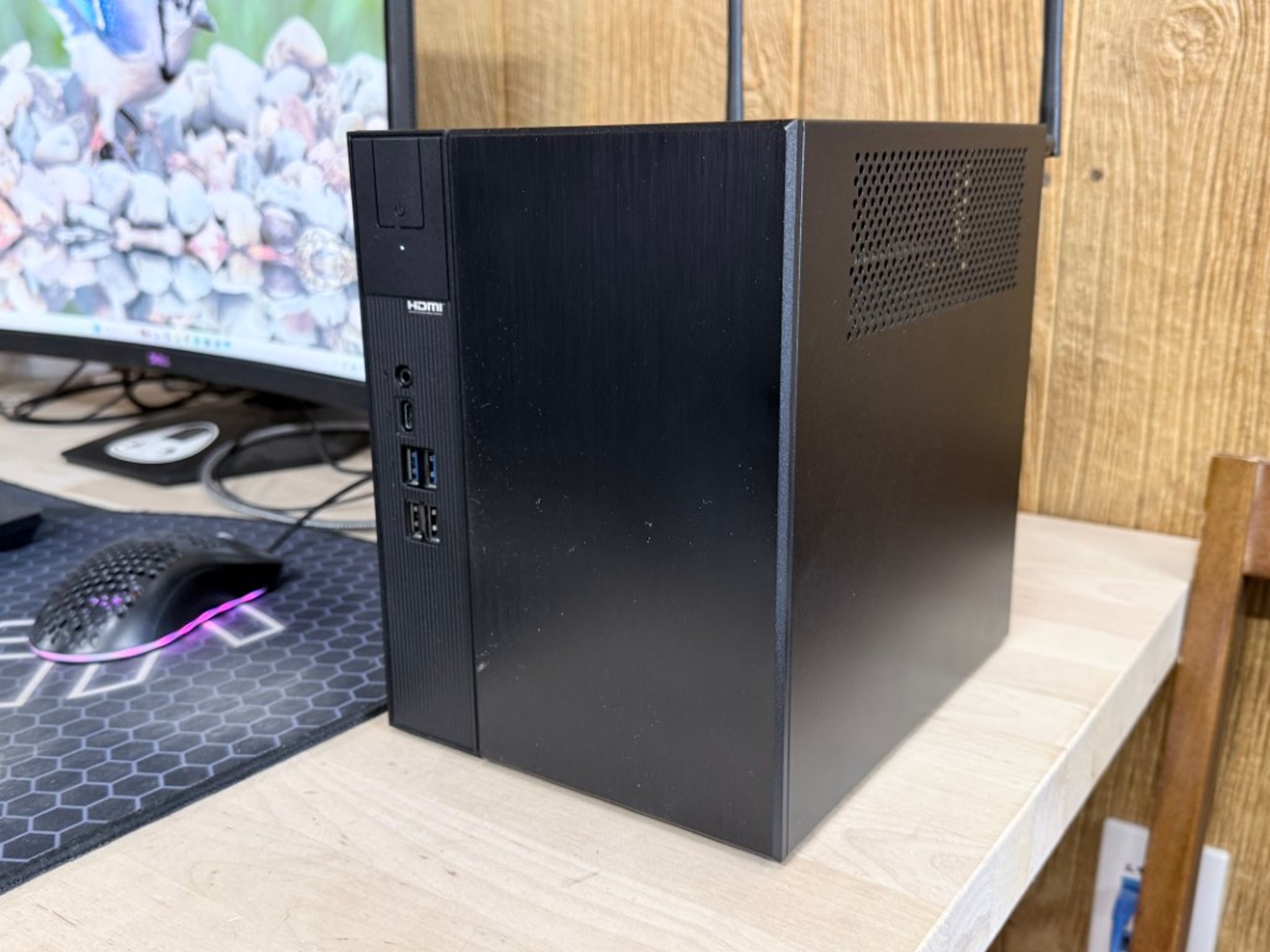 ASROCK DESKMEET X300 - AMD 3500, RX 5500, 16GB RAM, 1TB NVME - Good Starter Computer!