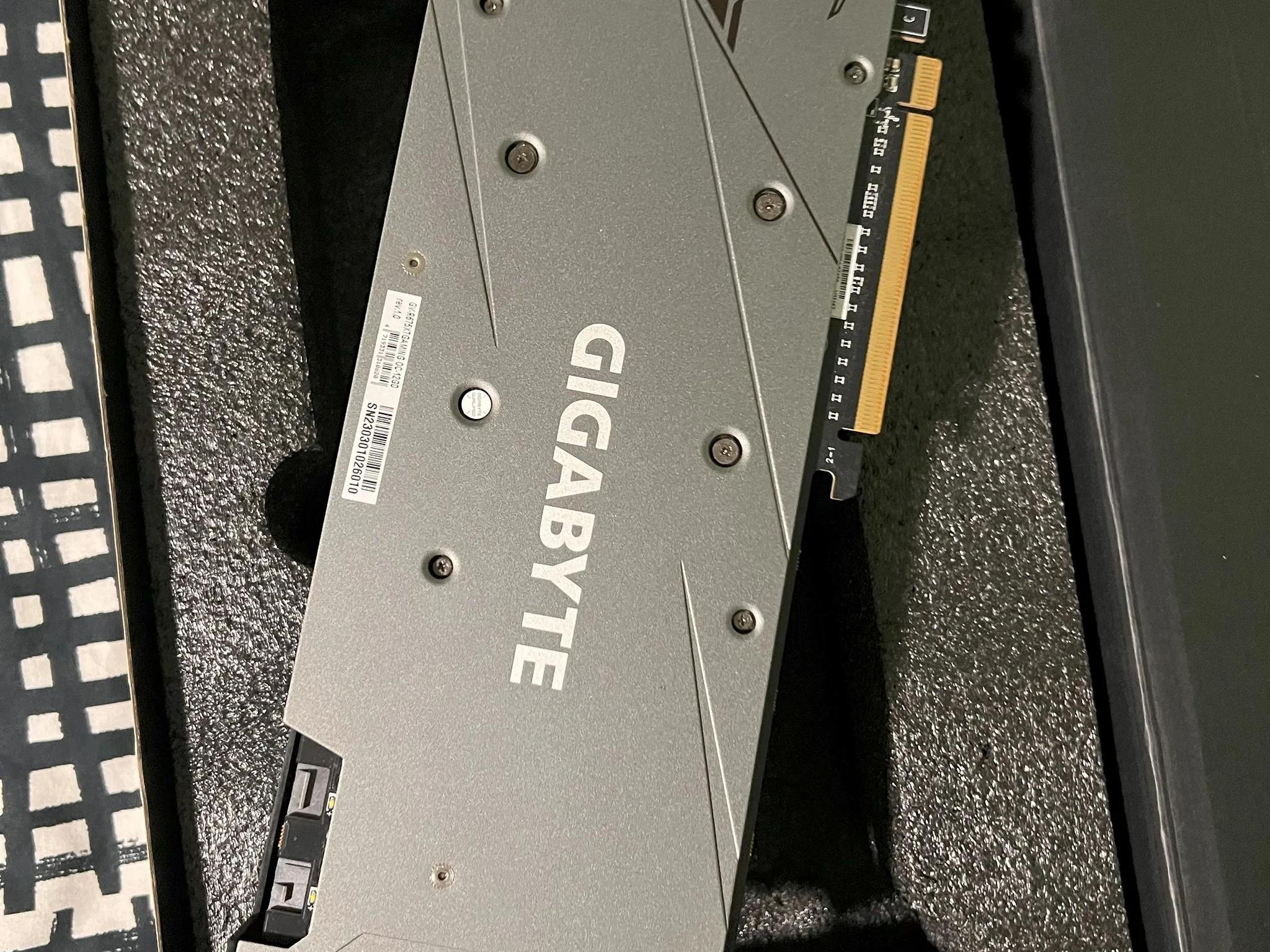 Gigabyte 6750xt oc 12gb