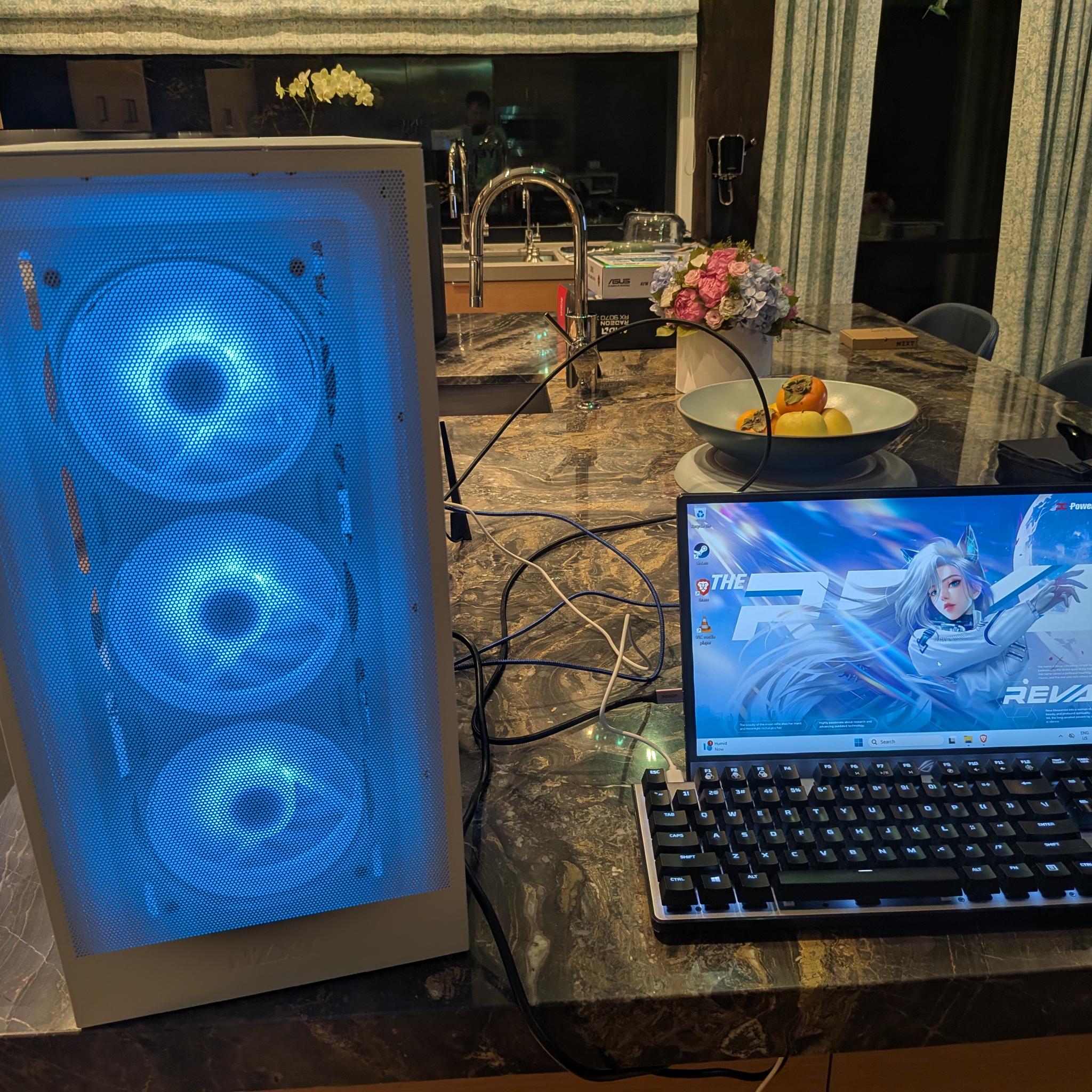 4K Reva 🐺 - RX 9070 XT, Intel Core Ultra 7 265KF, 32 GB DDR5, 2 TB Gen 4 NVME, RGB, Liquid Cooled