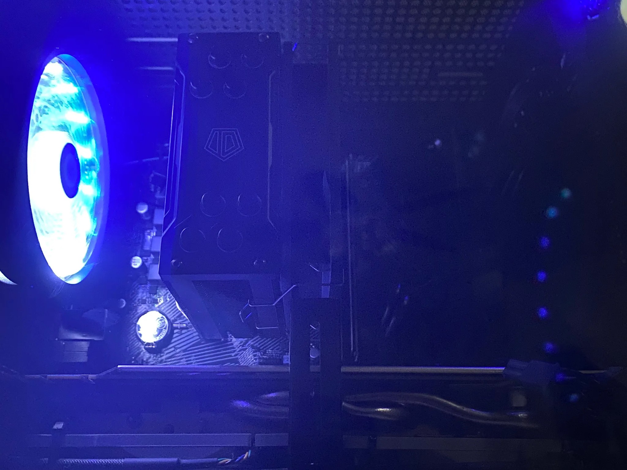 ♾️ Streaming/Gaming PC - Ryzen 5 5500 - 16GB RAM - 1070 Ti 8GB - 1TB NVMe SSD